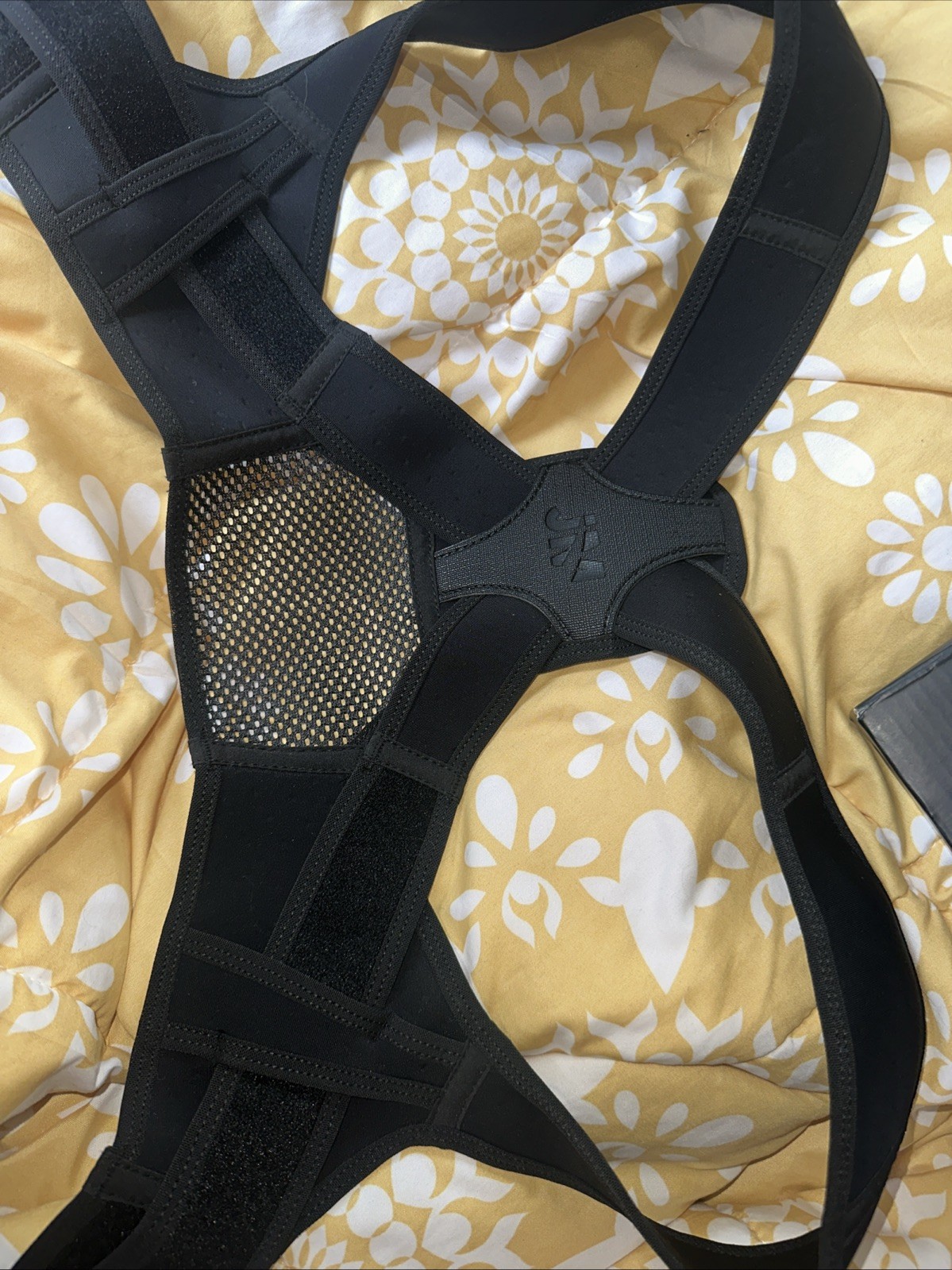 Posture Corrector Brand JMPOSE ADJUSTABLE Shoulder Brace Women SMALL Brand New