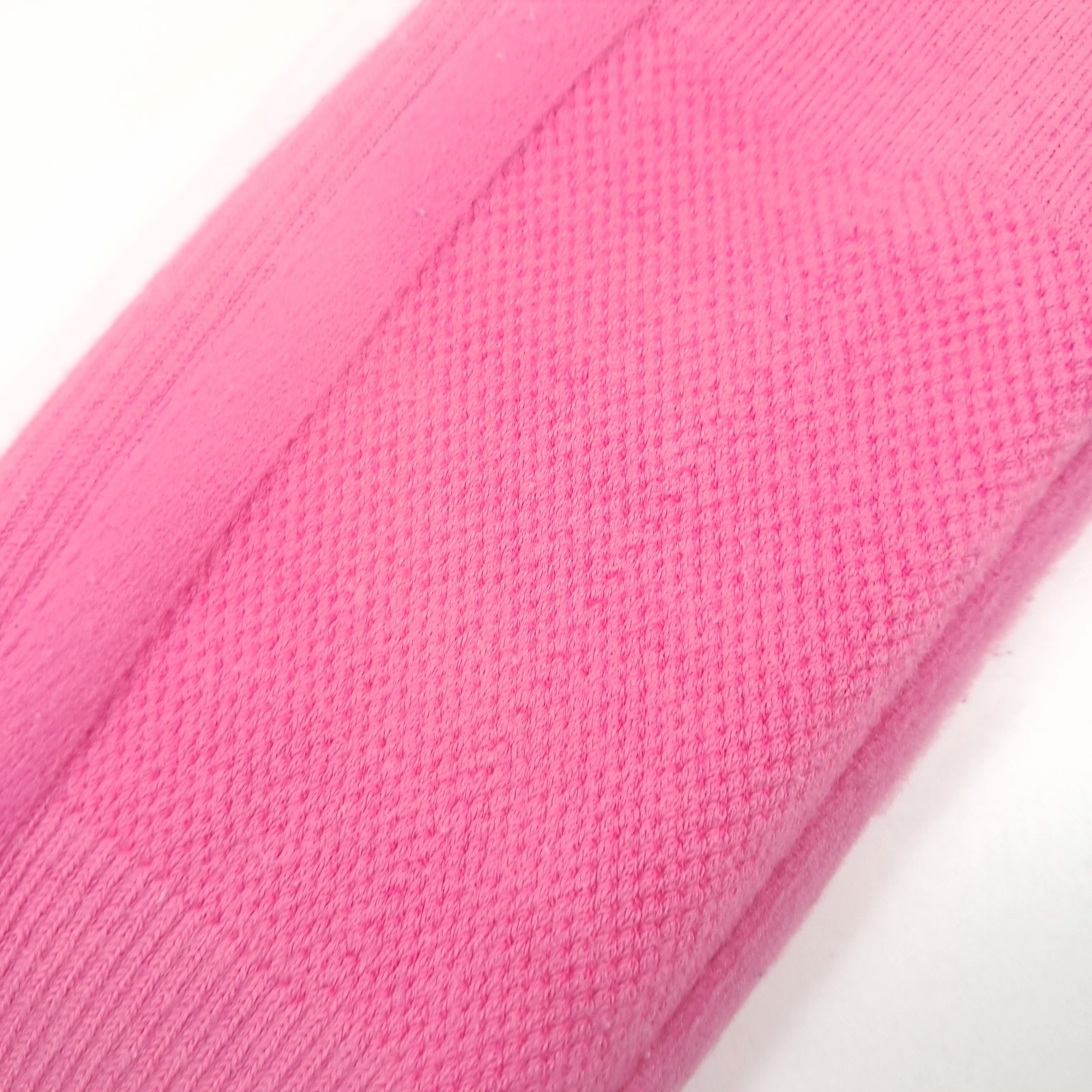 Incrediwear knee sleeve support G702 M Medium pink brace pain relief compression