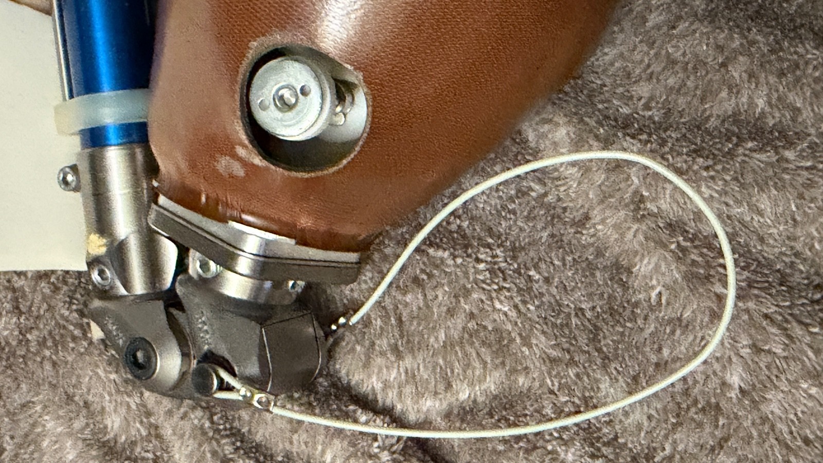Vintage Ottobock Titan Left – Above the knee with Original Stub