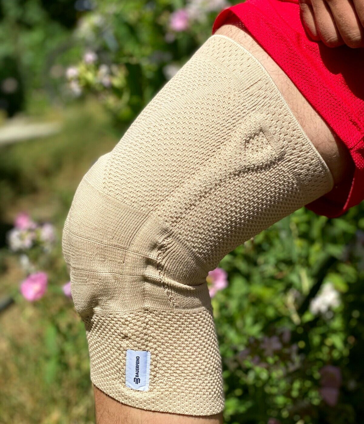 Bauerfeind GenuTrain Size 2 Knee Joint Brace Patella Support ACL Meniscus MCL
