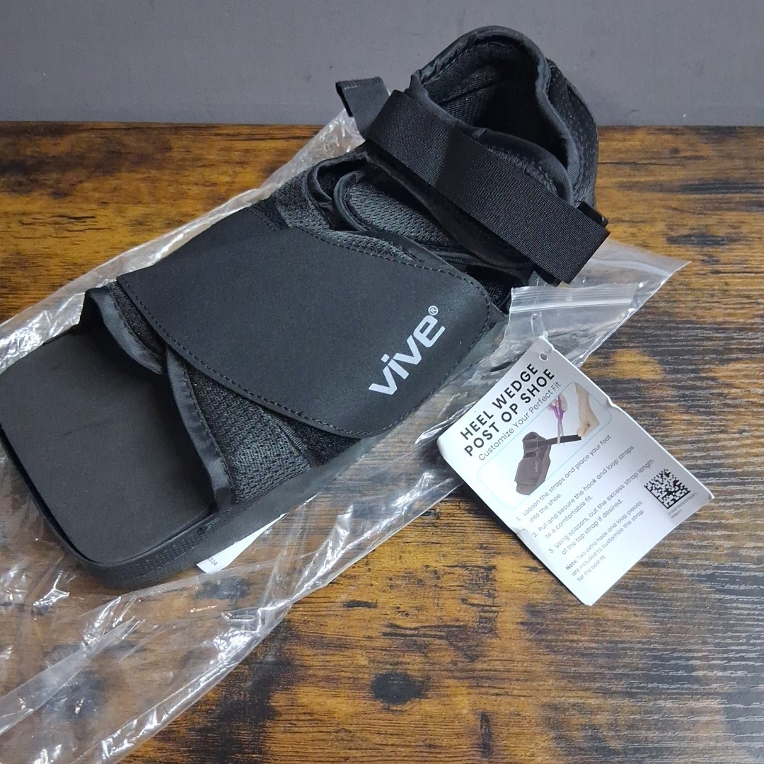 Vive Post Op Shoe – Lightweight Medical Walking Boot Shoe Size L NWT