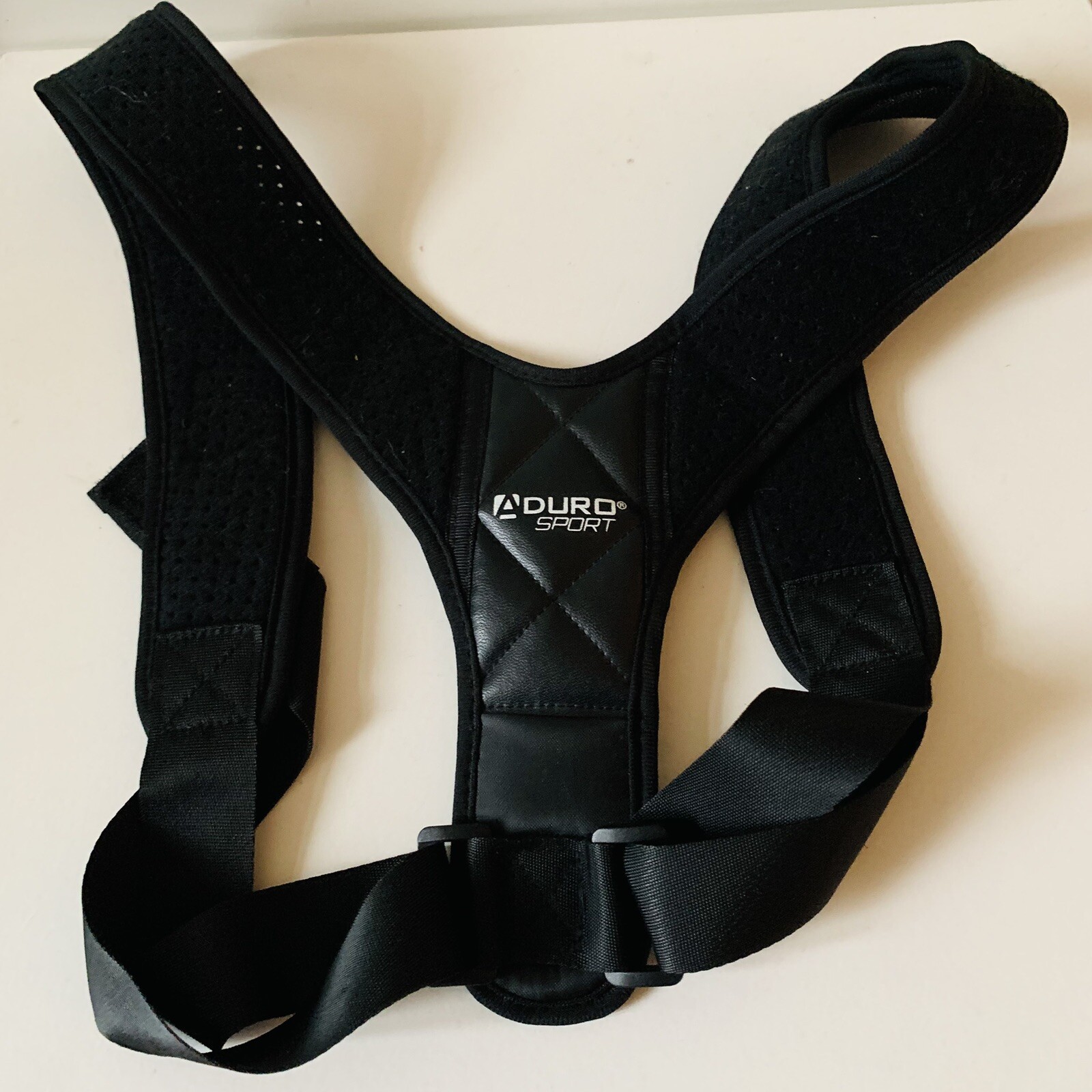 Aduro Sport Brand, Posture Corrector/Spine Support & Relief – Color: Black – GT3