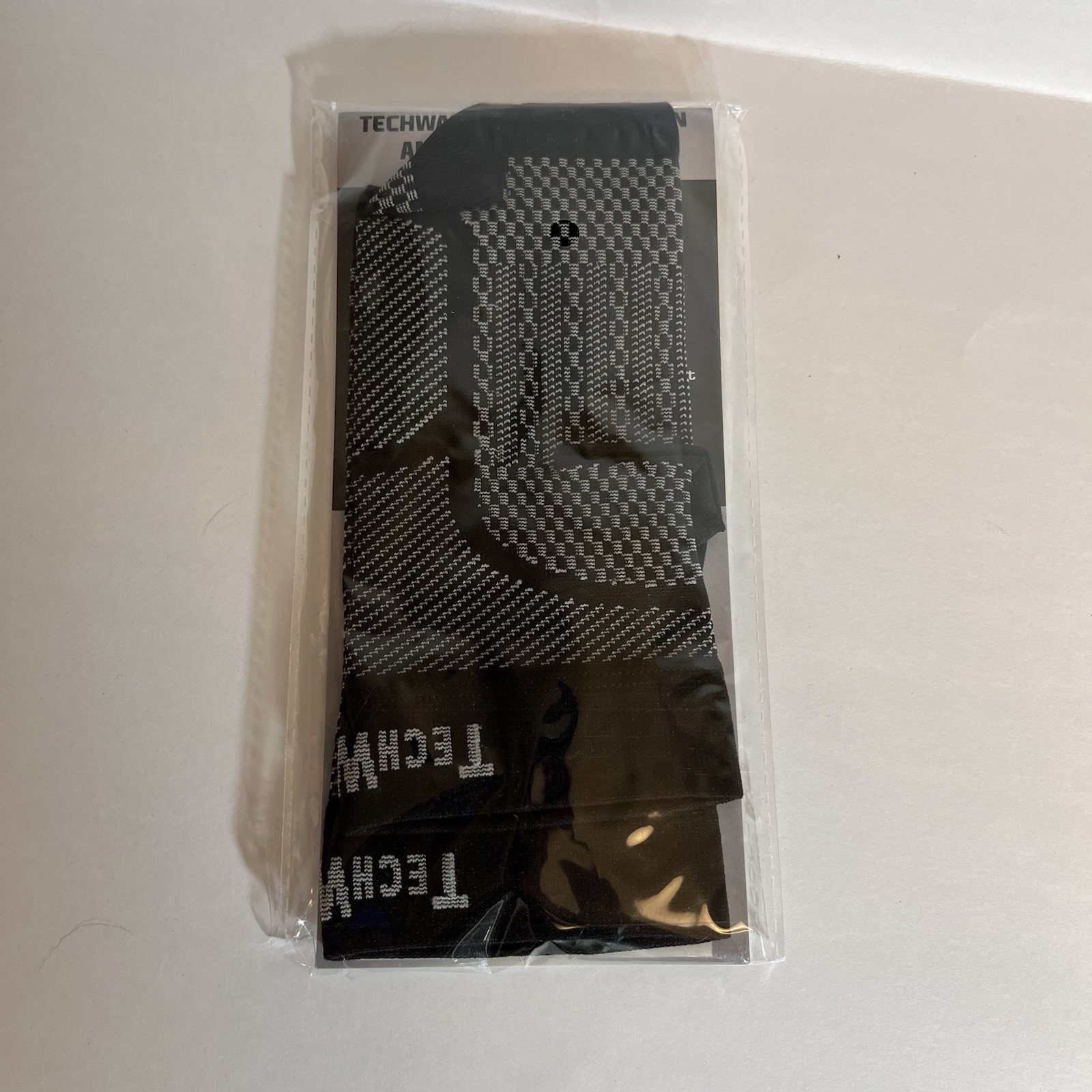 TechWare Pro Compression Ankle Foot Sleeve Size L/XL Unisex New