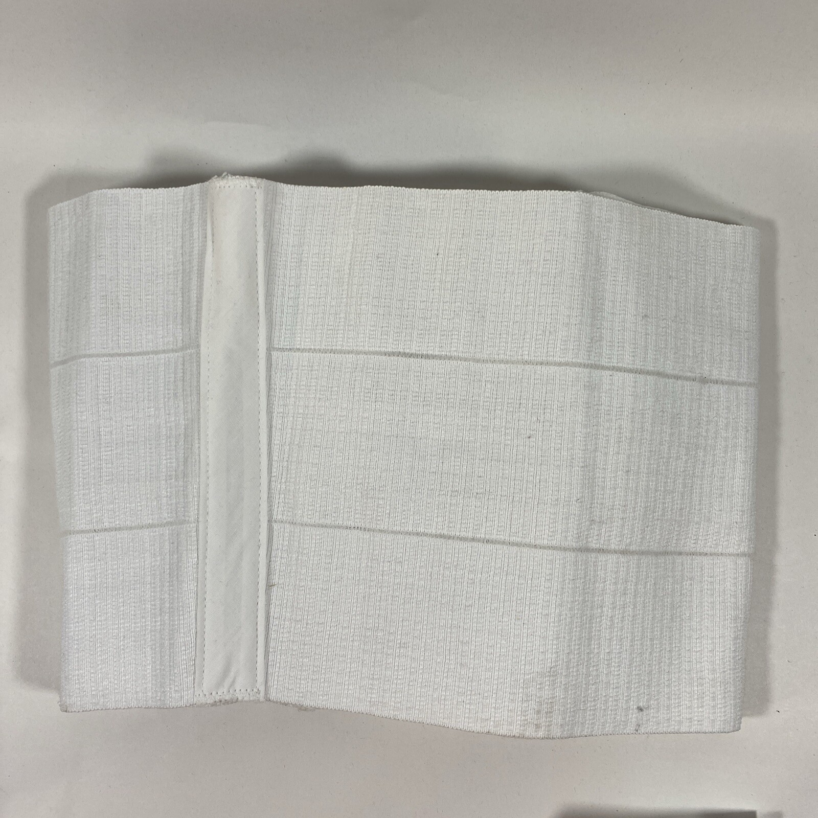 Dale Abdominal Binder 46-62 Inch Waist Circumference 9″ Wide Color White 411