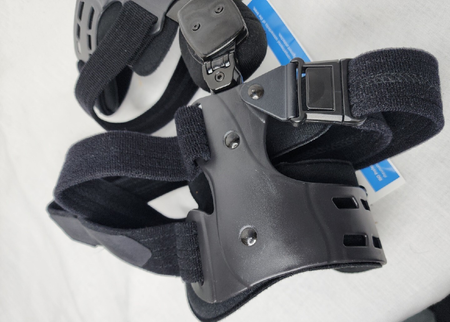 KOA KNEE BRACE by ISO Preferred ISO-KN207x UNI Right and Knee Sleeve Black
