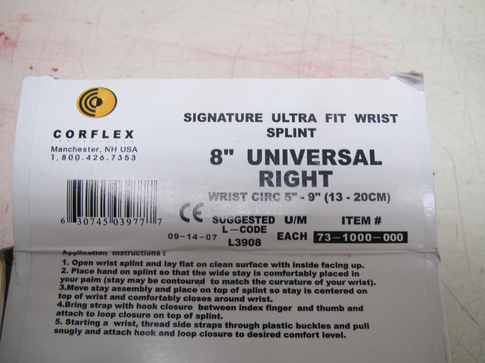 Corflex Signature Ultra Fit Wrist Splint 8″ Universal Right 73-1000-000