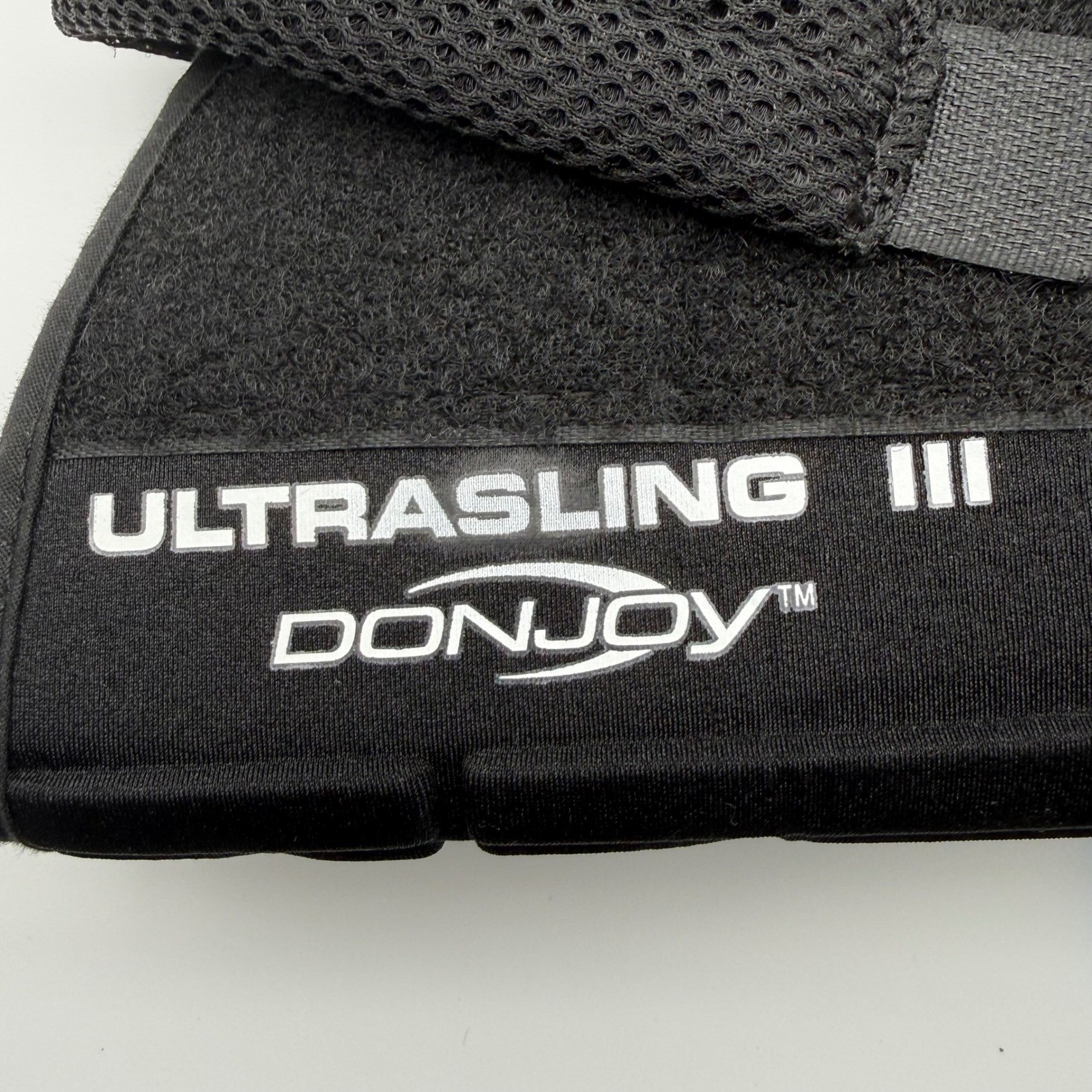 DonJoy UltraSling III Unisex M Orthopedic Shoulder Arm Immobilizer Support Sling