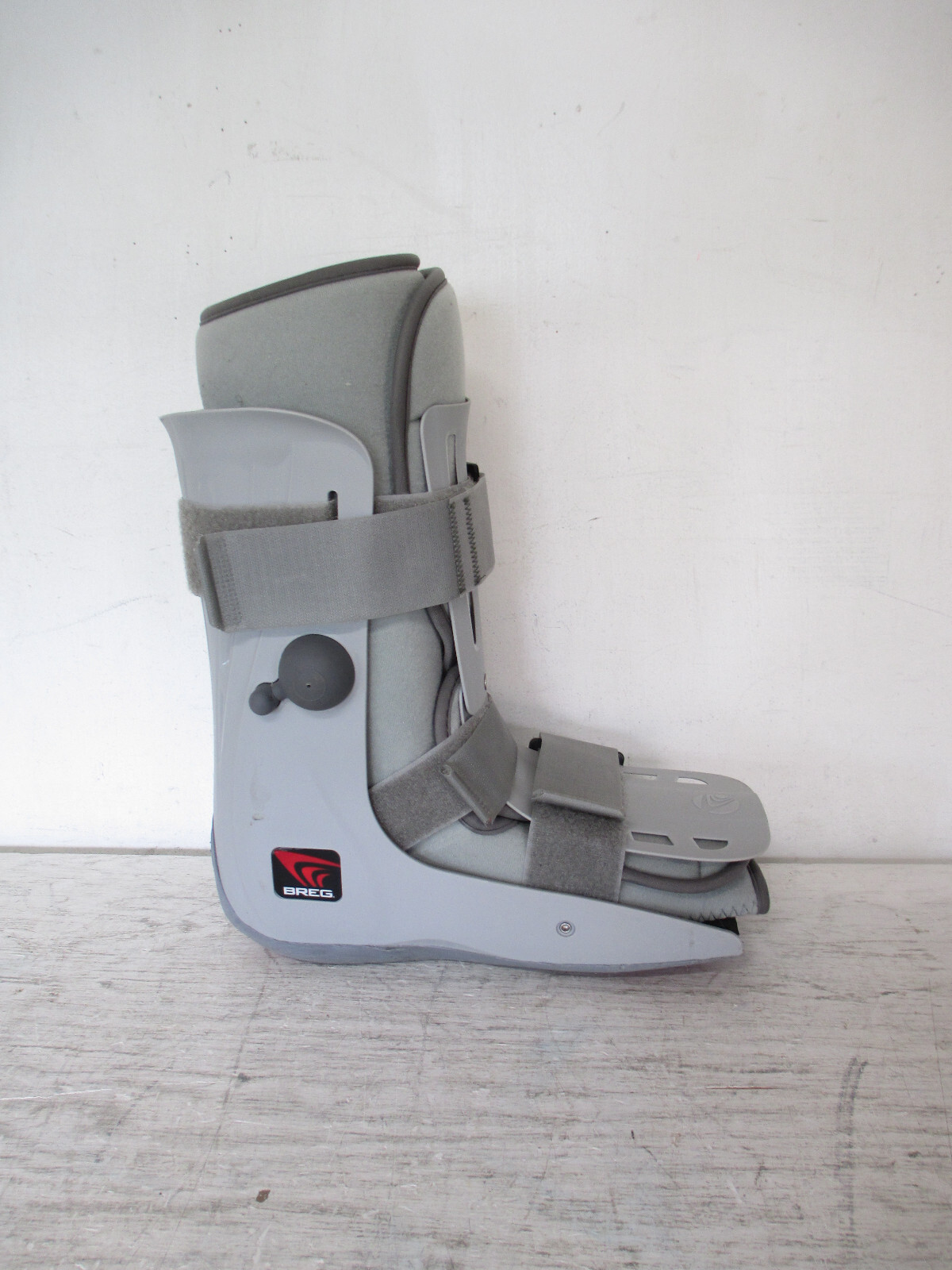 Breg Air Pump Full Shell Walker Ankle Medical Boot Walking Cast – Size LARGE