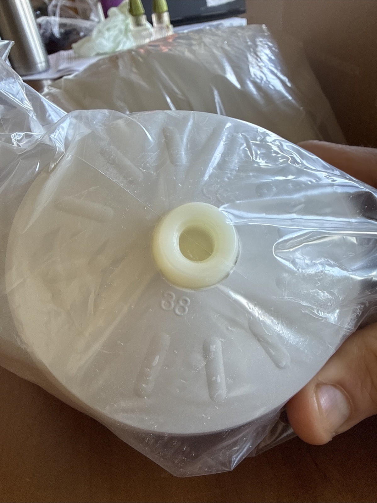 New- Iceross Transfemoral Conical size 38 Locking Liner – Item # I-713238