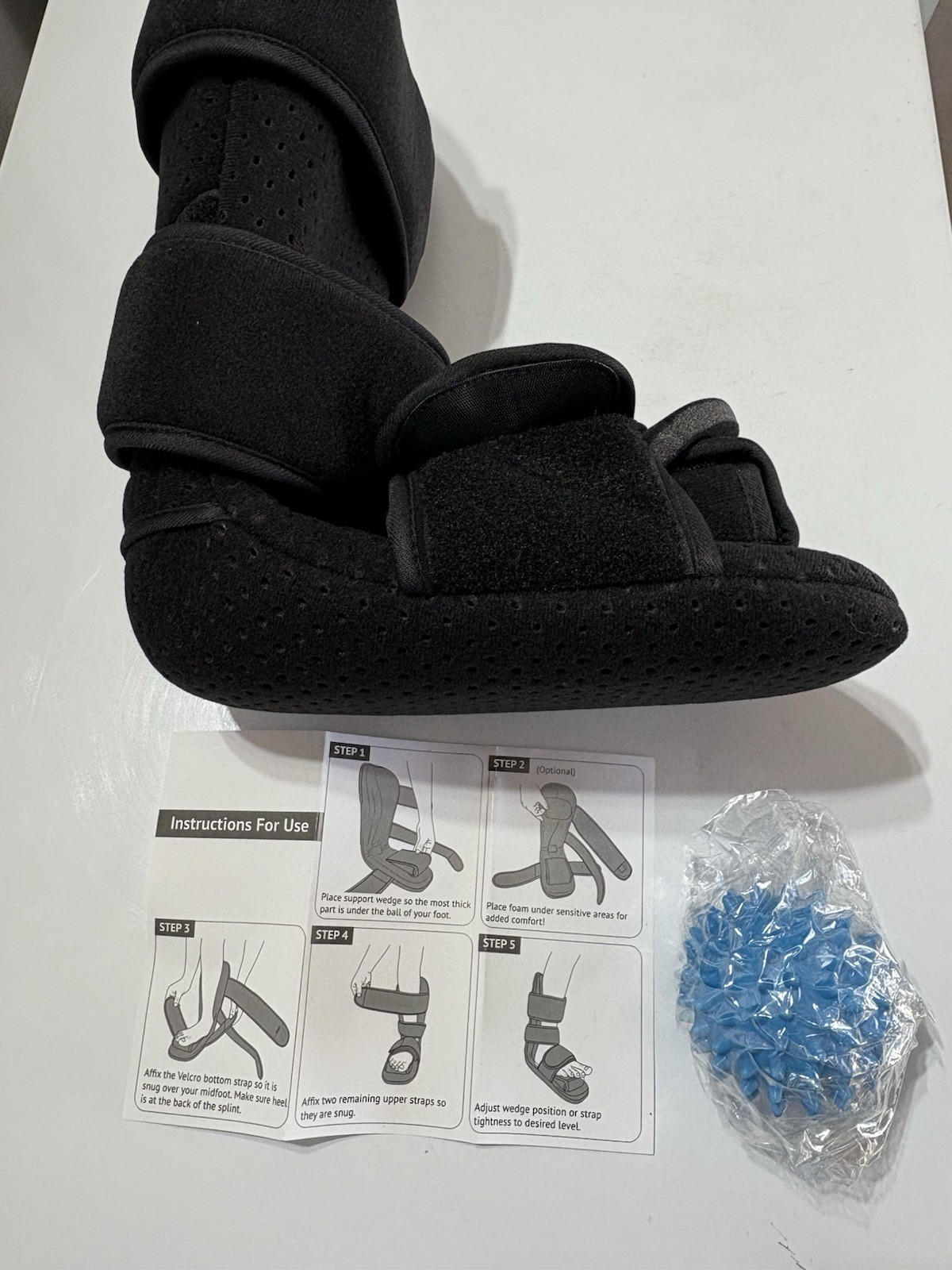 Ovation Medical Short Walker Boot Size Small With Exercise Ball Foot Support