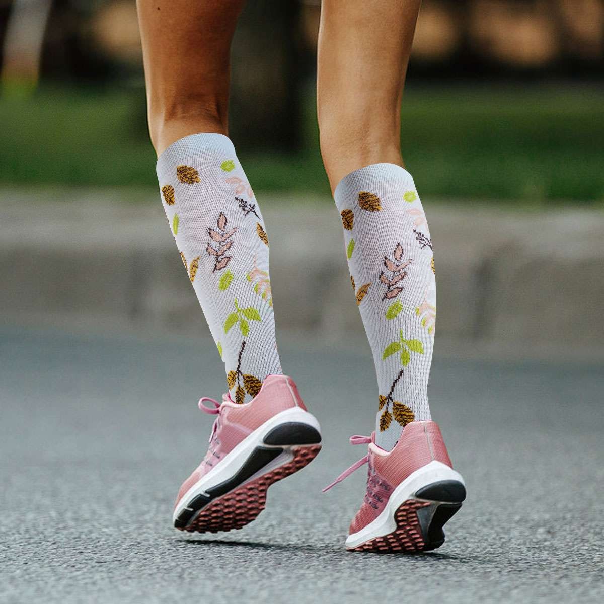 6 Pairs Unisex Compression Socks Knee High 15-20mmHg Graduated Support S/M L/XL