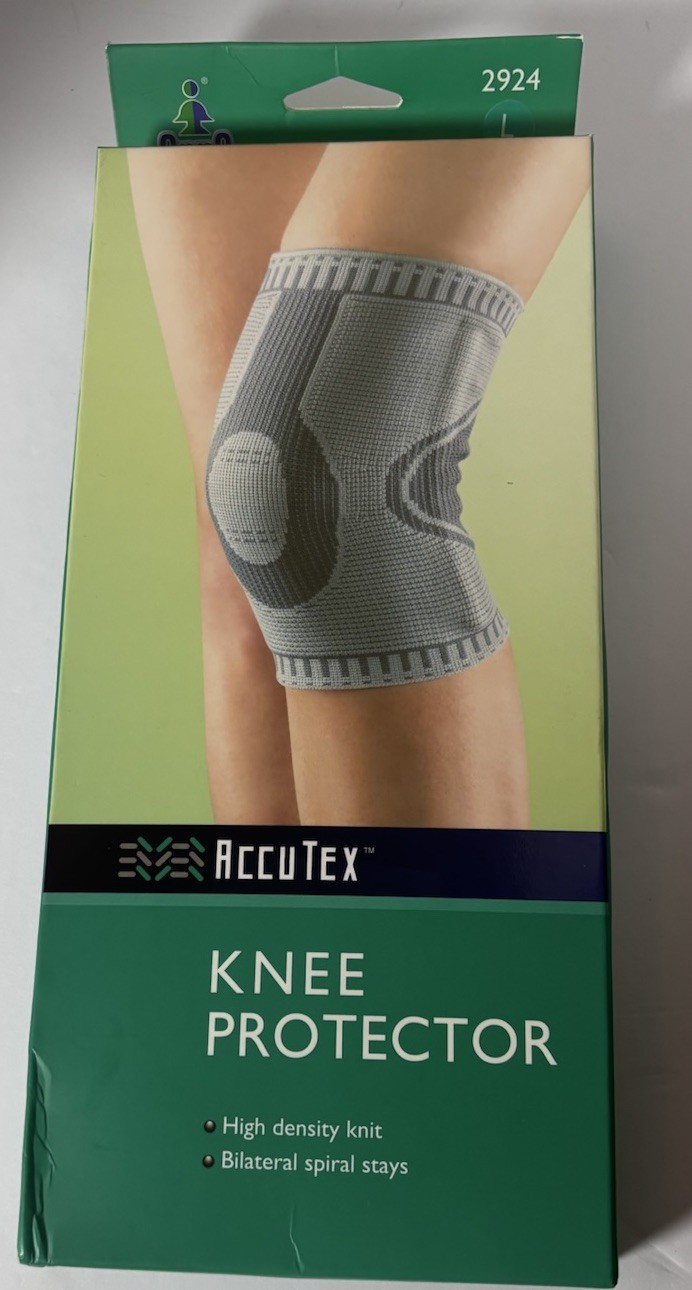 NEW Oppo Accutex Knee Protector #2924 NIB