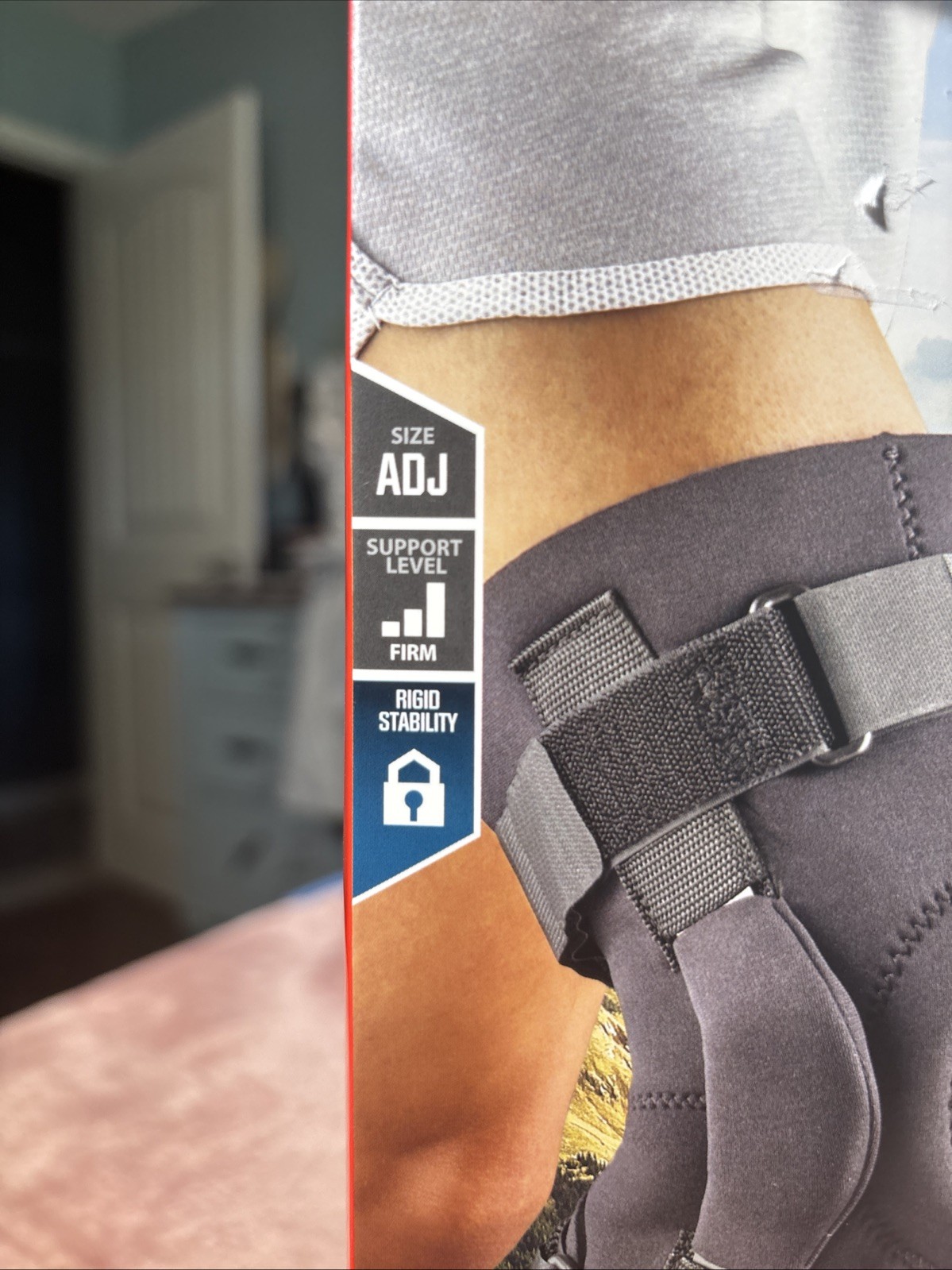 ACE Stabilizing Hinged Knee Brace Left or Right Knee – Unused open box