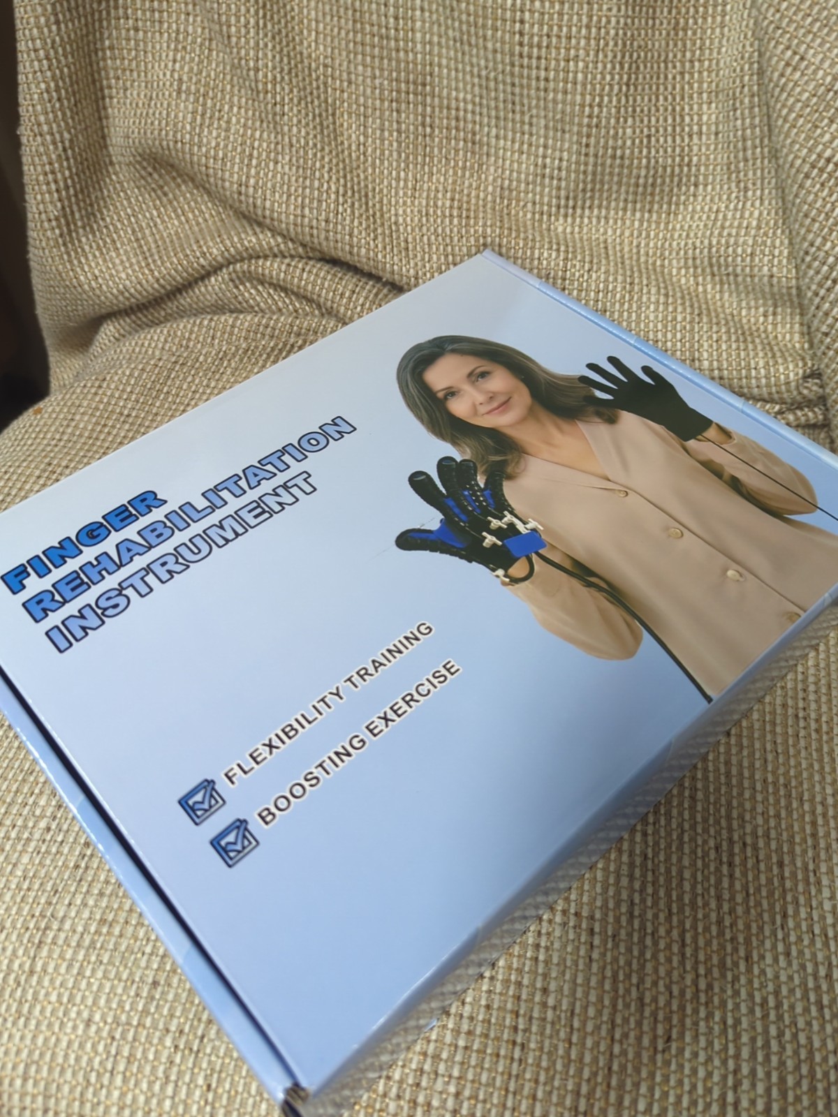 Hand Rehabilitation Equipment, Therapy Gloves Hand Recovery. Medium. Right Hand.