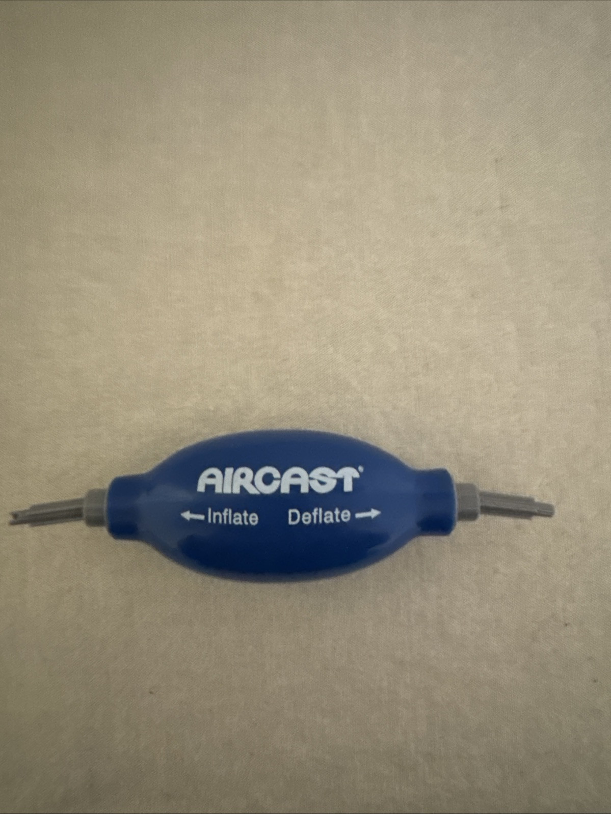 Aircast Air Boot Inflator Deflator Pump Squeeze Hand Bulb Inflate & Deflate