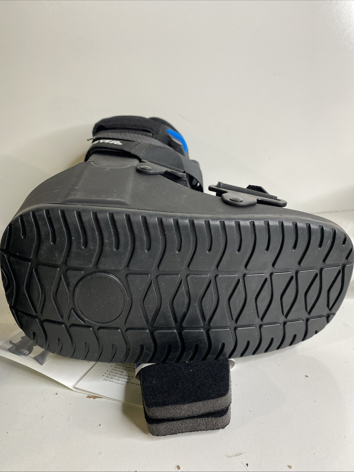 United Ortho Air Cam Walker Fracture Boot, Large, Black – Sm