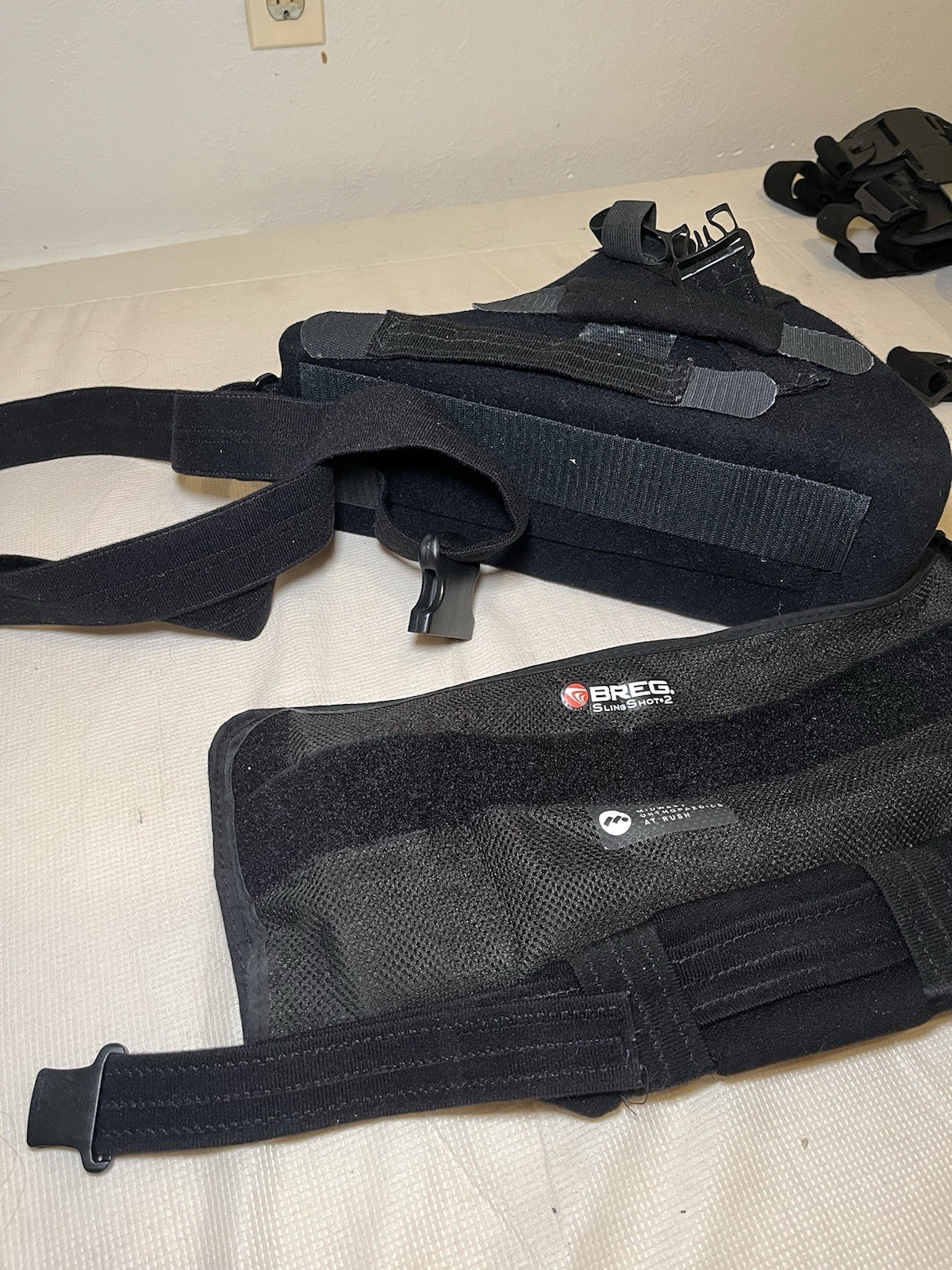 Breg SlingShot 2 Shoulder Brace Support Sling Size L Black Complete