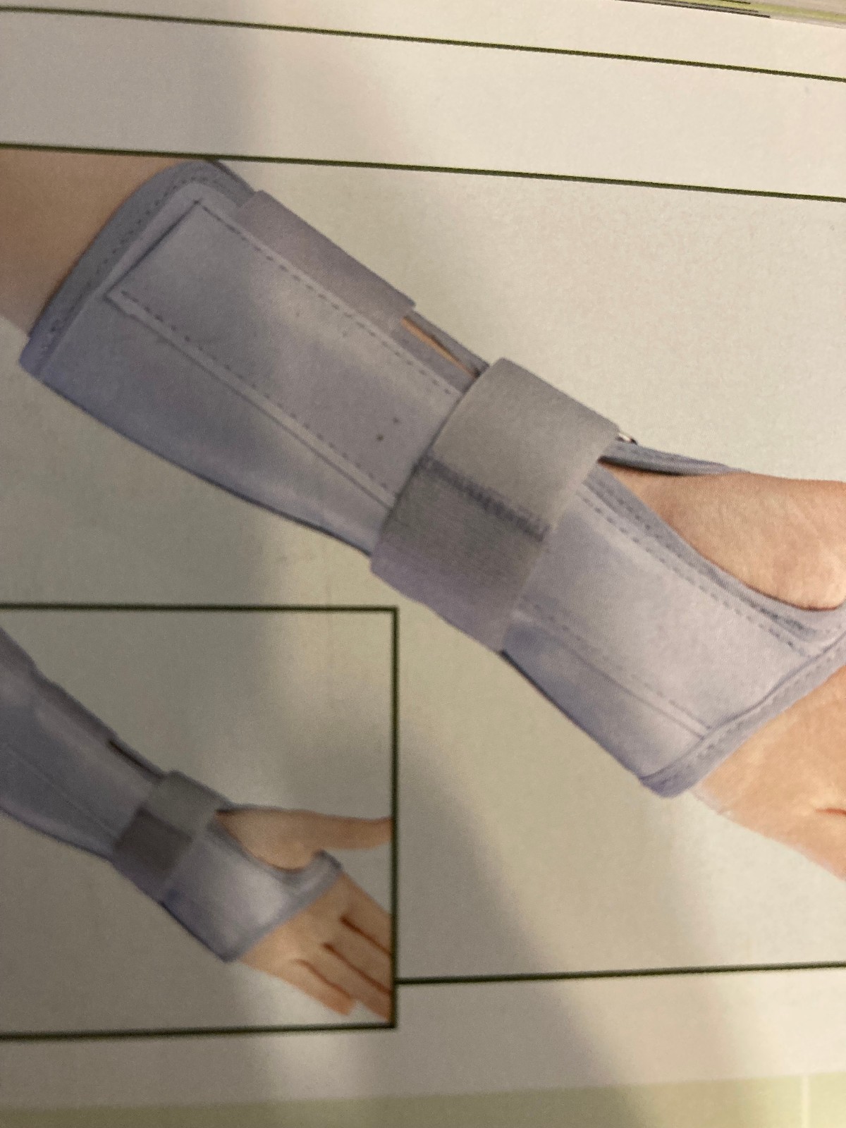 DJO Procare 79-87062 Deluxe Wrist Support-LEFT-XS-5 1/2″/10″ Long-Grey