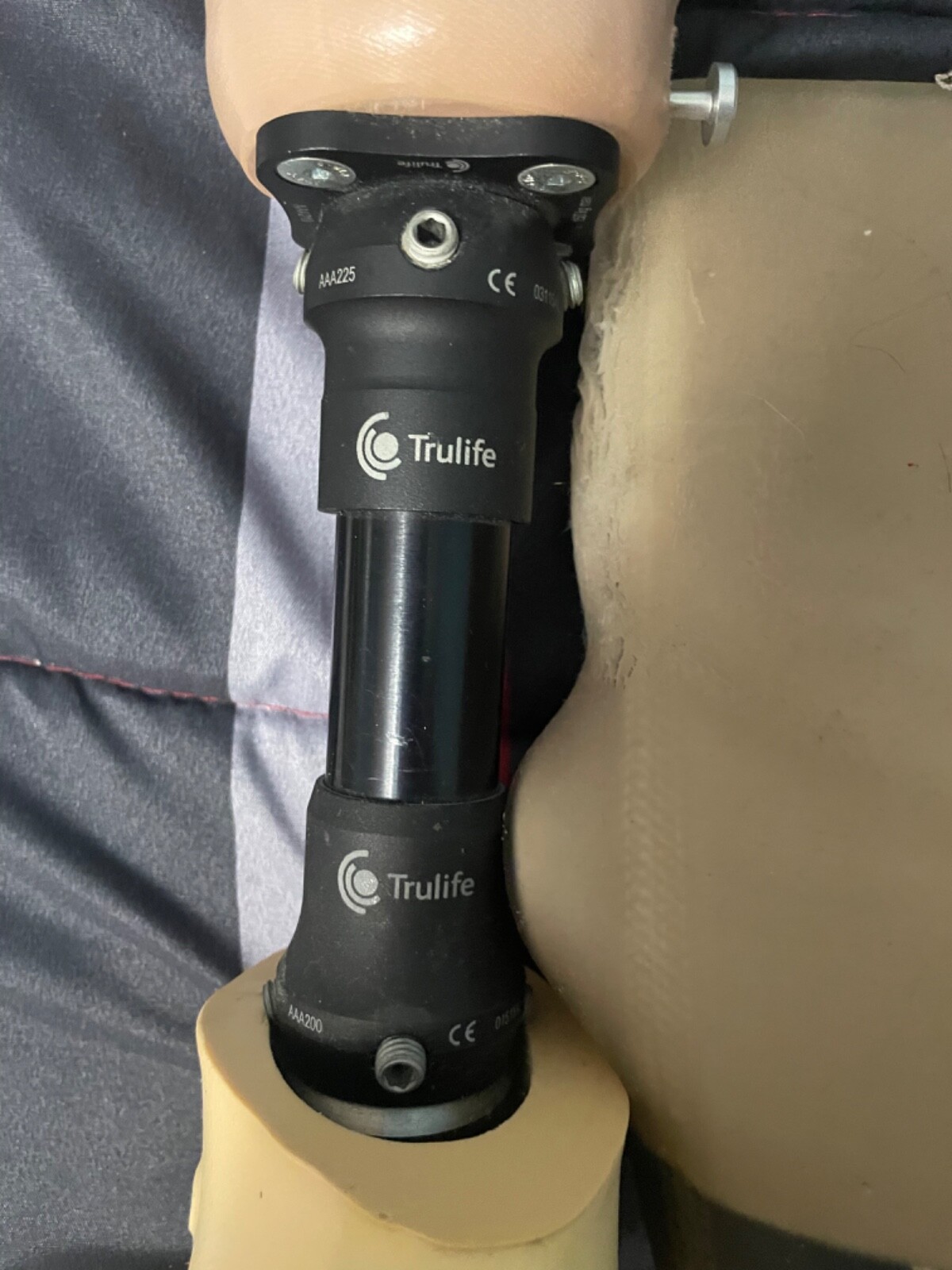 Prostetic Leg Trulife great shape below knee