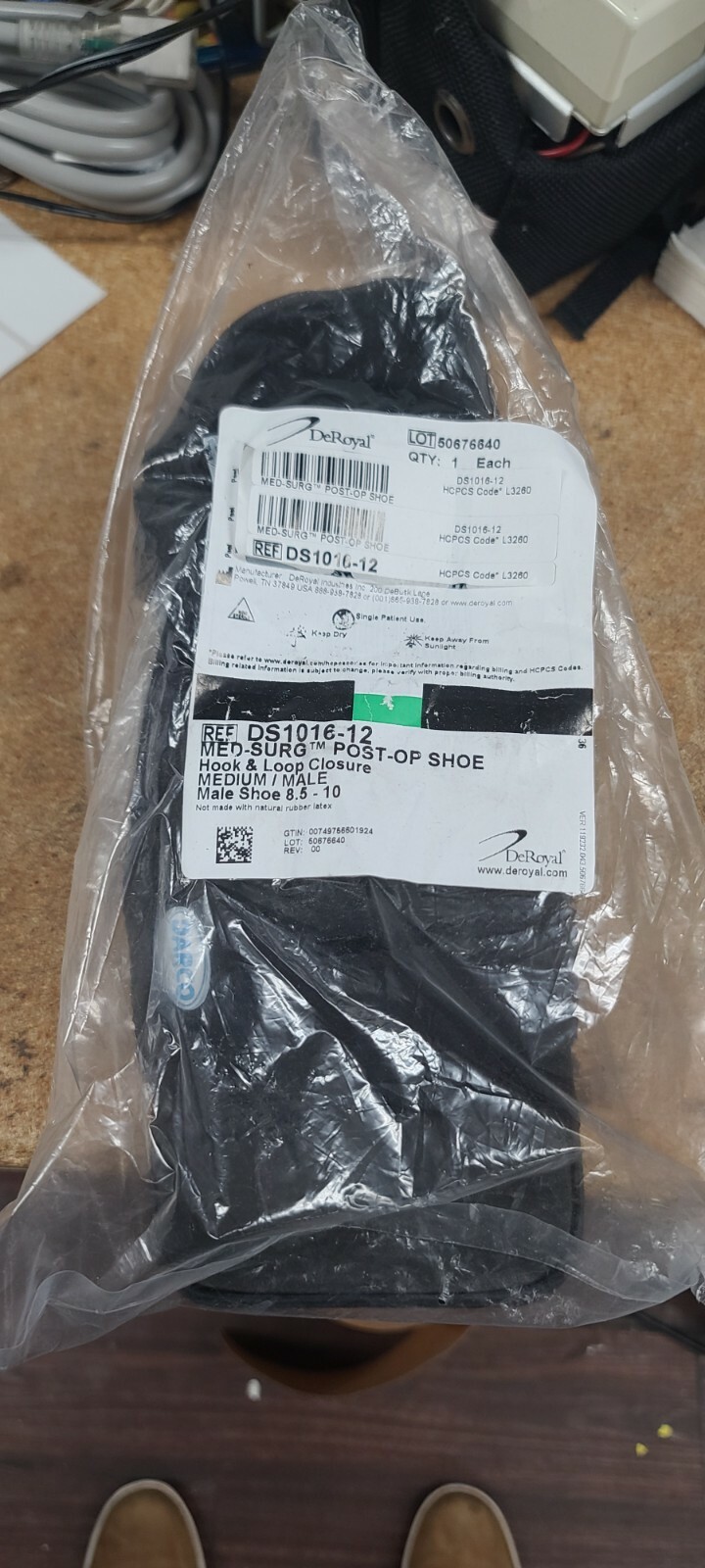 DARCO DeRoyal Med-Surg Post Operative Shoe 8.5-10 New Hook & Loop Closure MALE