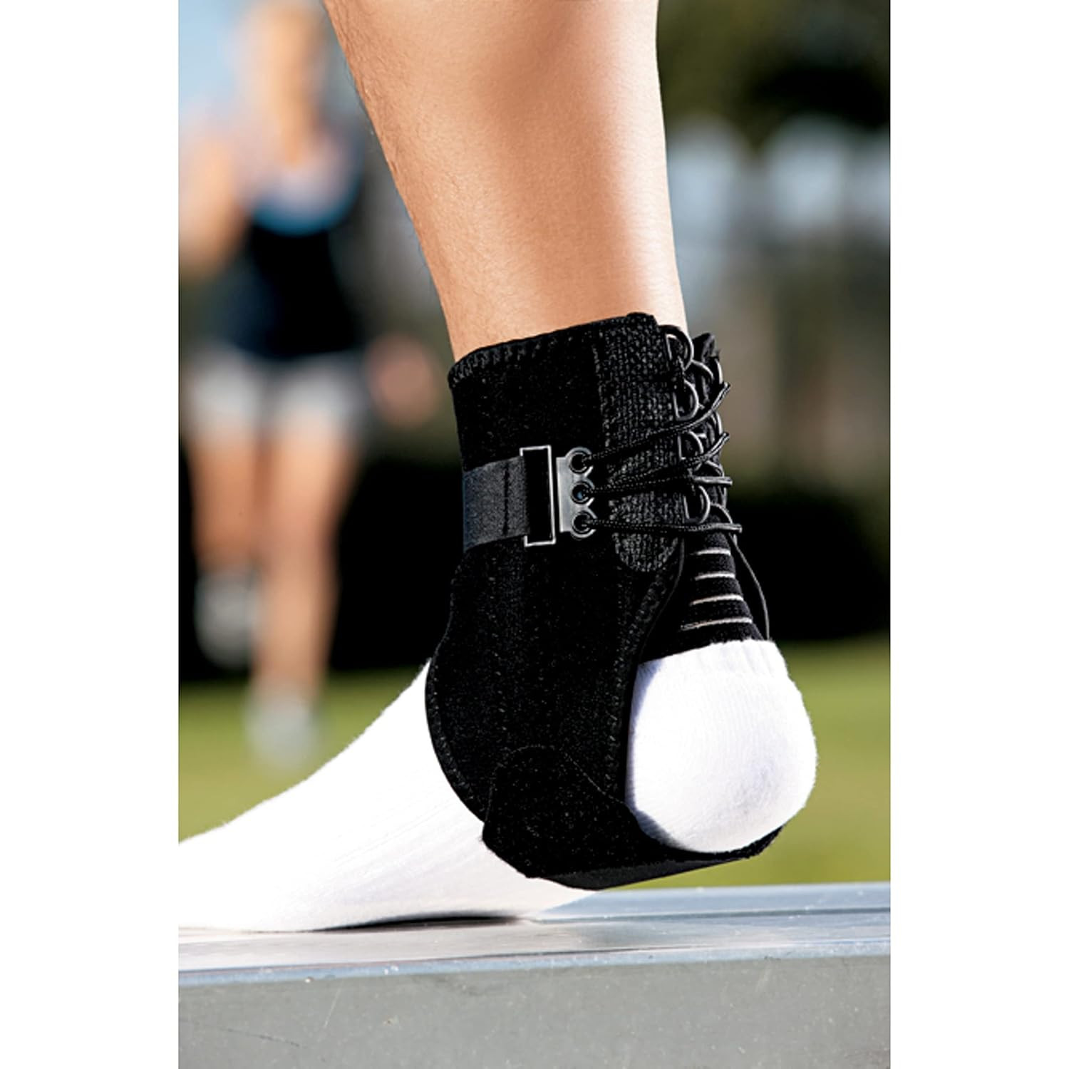 Ankle Br with Side Stabilizers, Adjustable, Black, 1/Pack