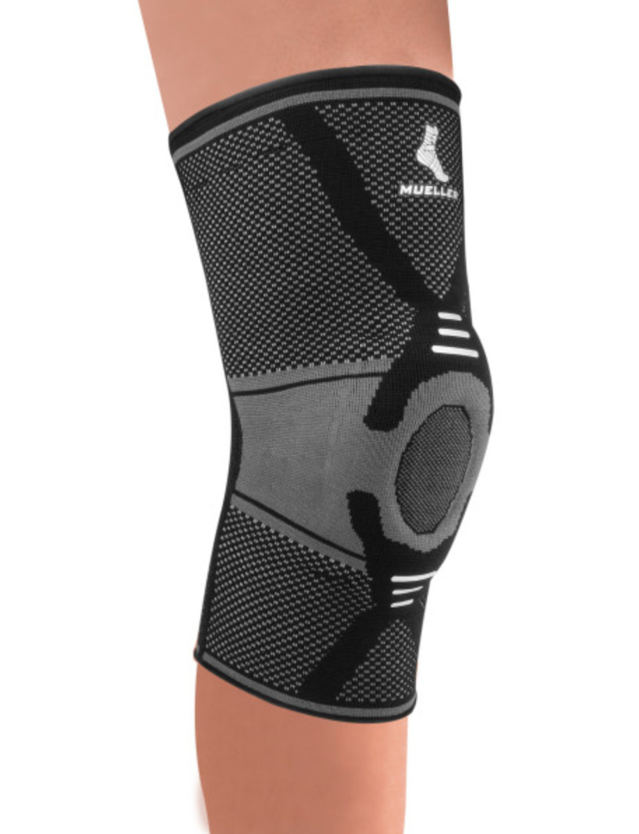 Mueller Sports Medicine Omniforce Knee Support, Small – X-Large