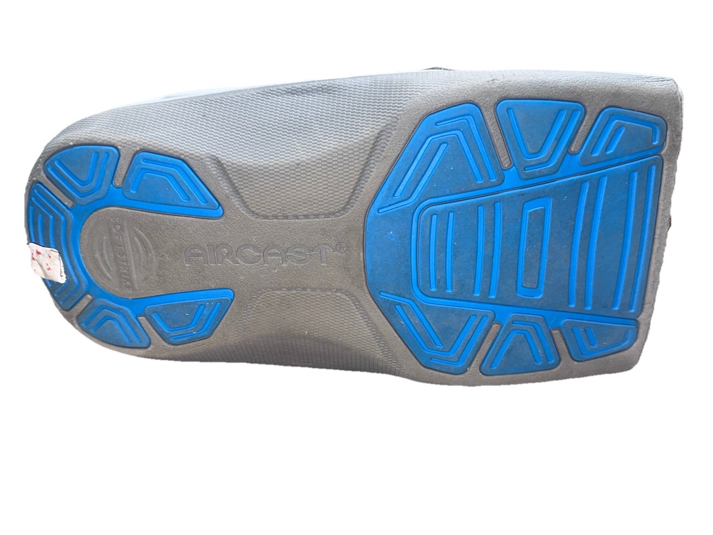 Aircast Softstrike Walking w/ Pump Boot DJO LLC – Size Medium – Air Cast Boot
