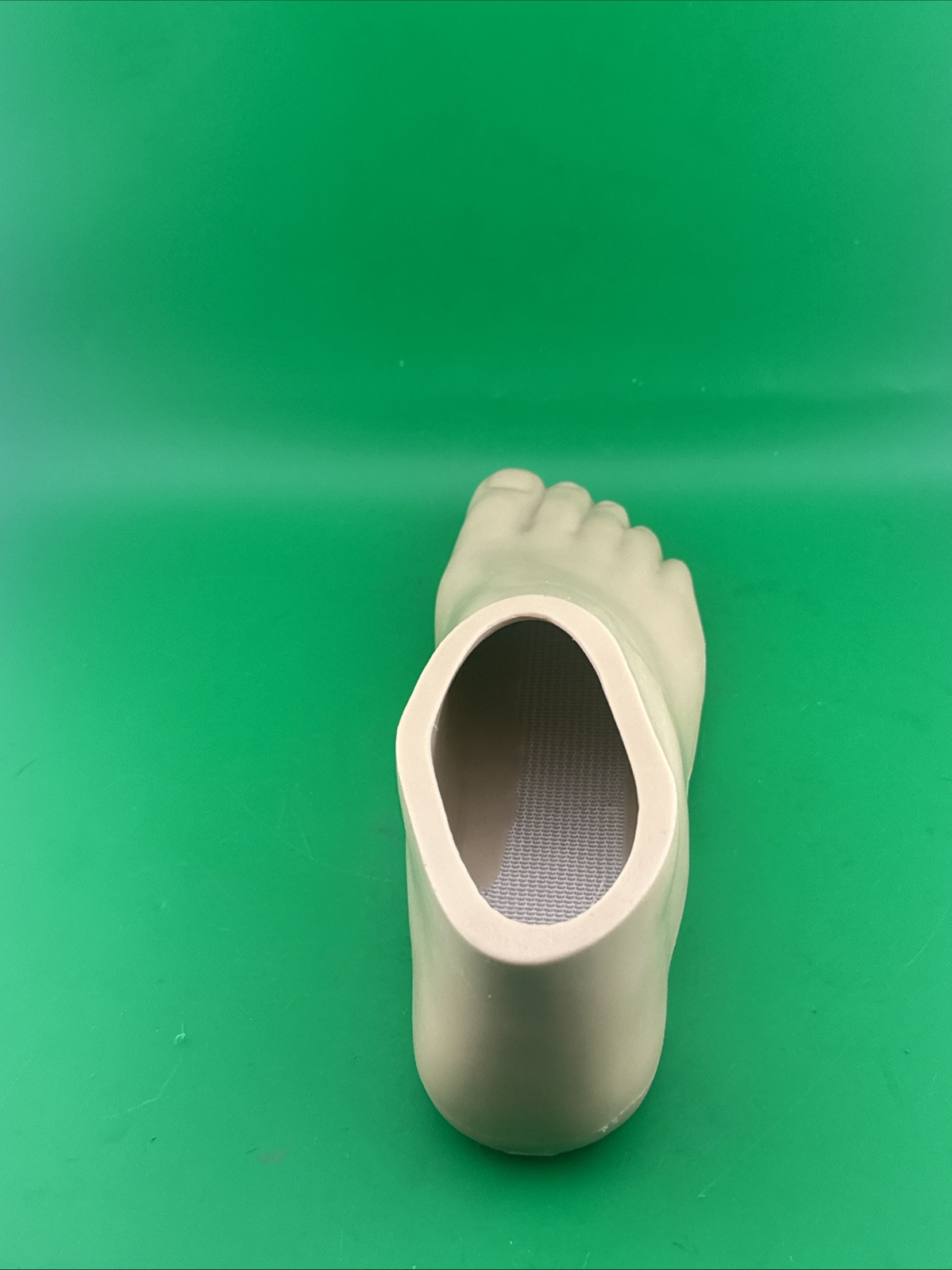 Right prosthetic foot shells footshell. carbon foot covers. several sizes. new