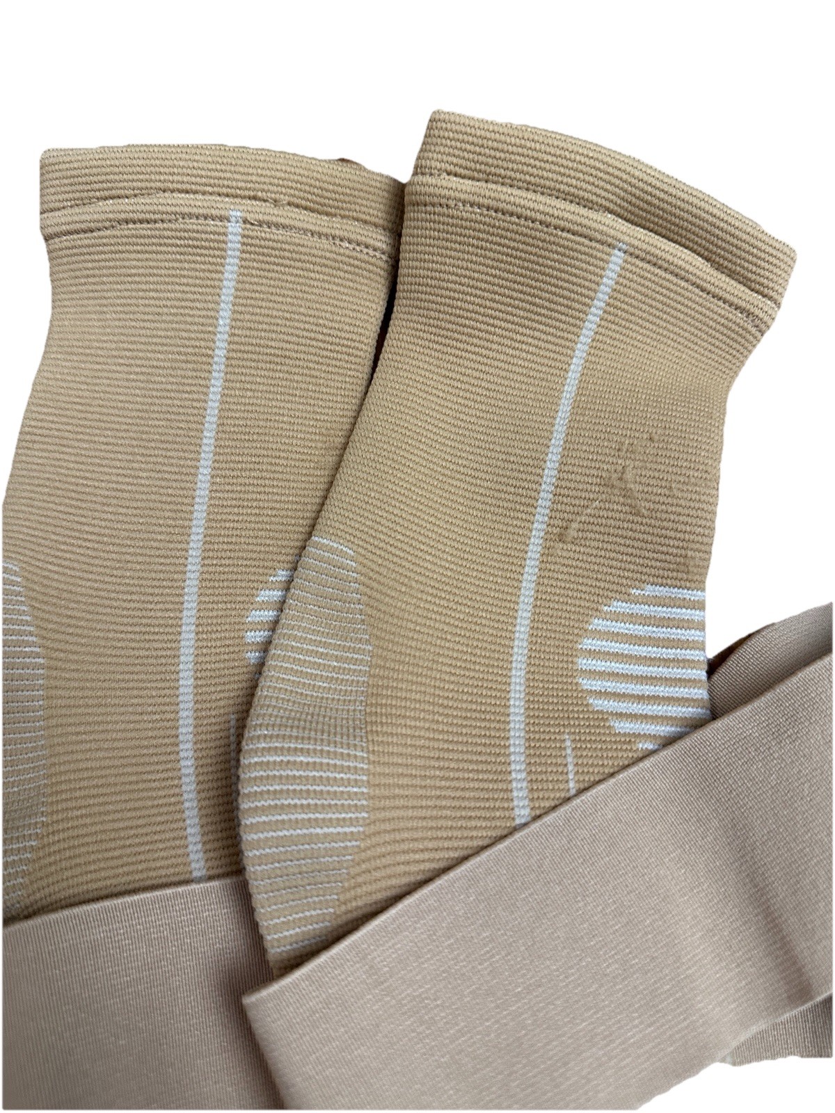 2 Ankle Support Brace Compression Sleeve Fasciitis Pain Relief Foot Wrap Read