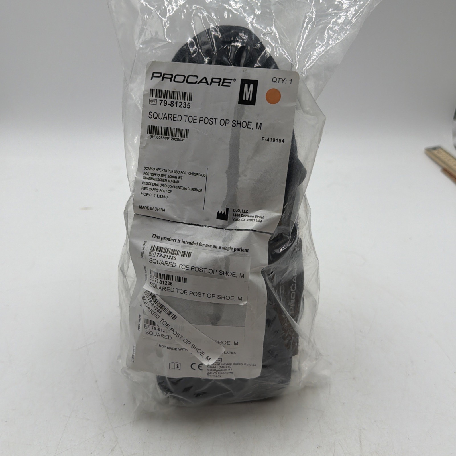 ProCare Squared Toe Post-Op Shoe Size: MEDIUM Ref: 79-81235