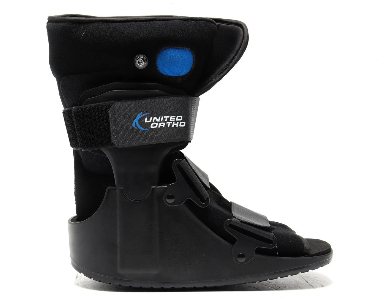 United Ortho USA14115 Short Air Cam Walker Fracture Boot, Medium, Black – 190