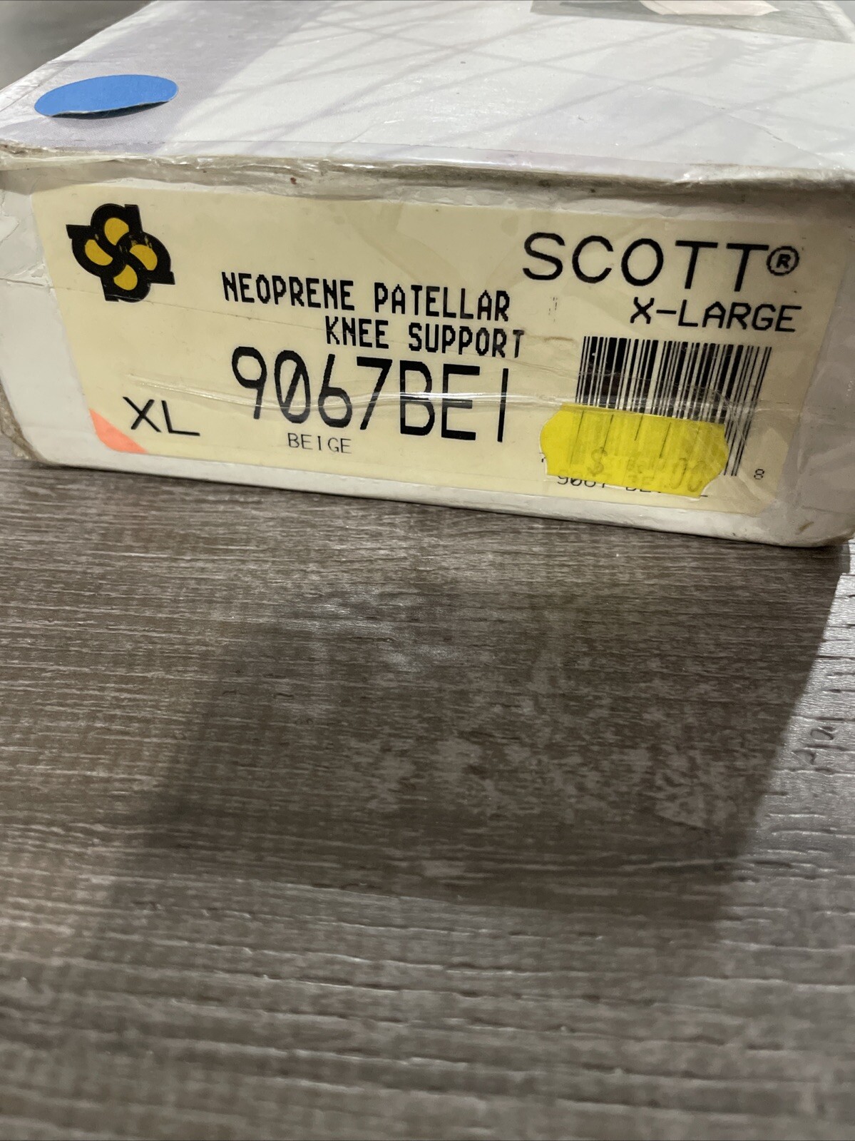 SCOTT Cervical Collar, Soft Foam. 3.5”. 3035. Large. Natural