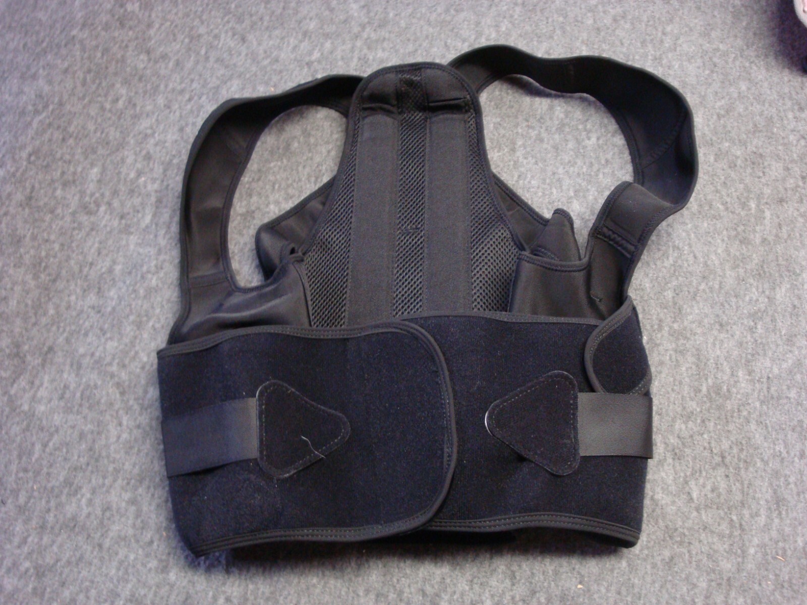 Shaperky upper back brace size s/m adjustable up to 32 inch midsection
