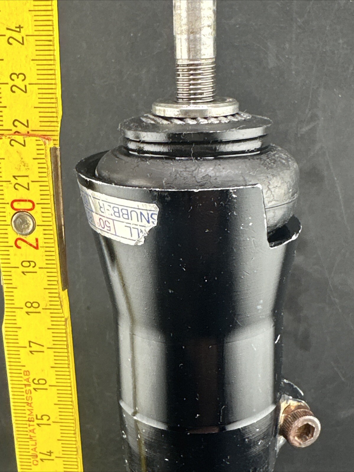 Blatchford Endolite Mult-flex Multiflex Prosthetic Ankle. 35mm Carbon Pylon