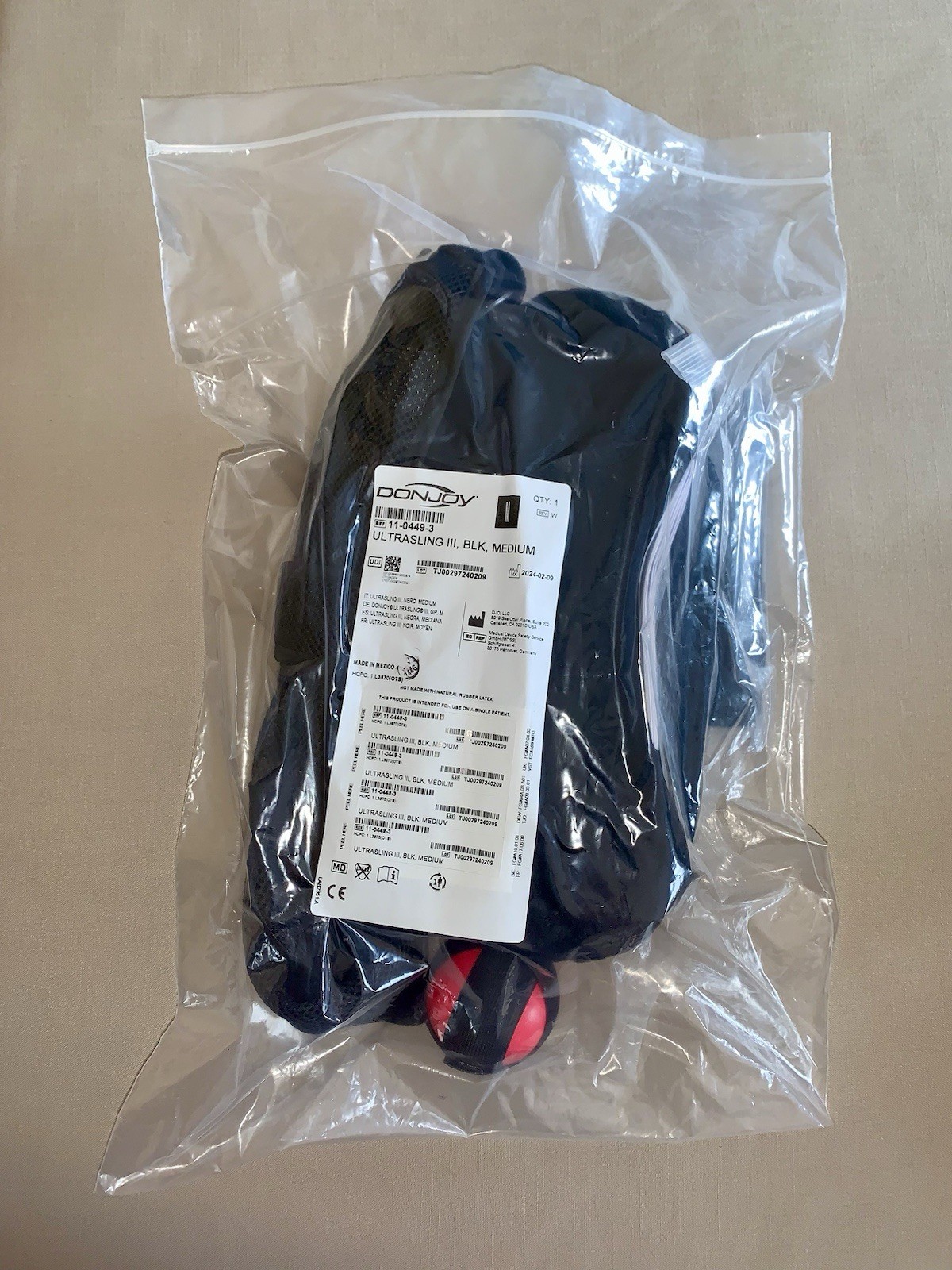 Donjoy Ultrasling III, Black, (Ref: 11-0449-3), Size Medium