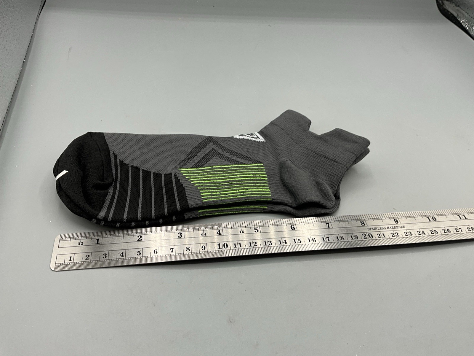 Unisex Cushioned Compression Athletic Socks Multipack of 2