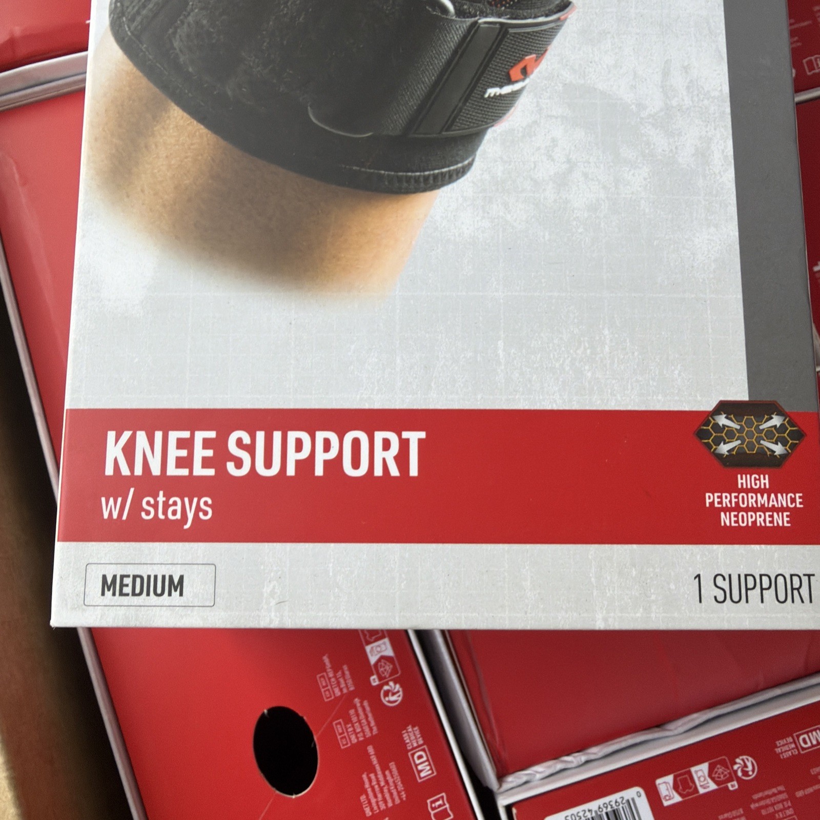 Mcdavid Level 2 Knee support w/ stays size medium 14-15”
