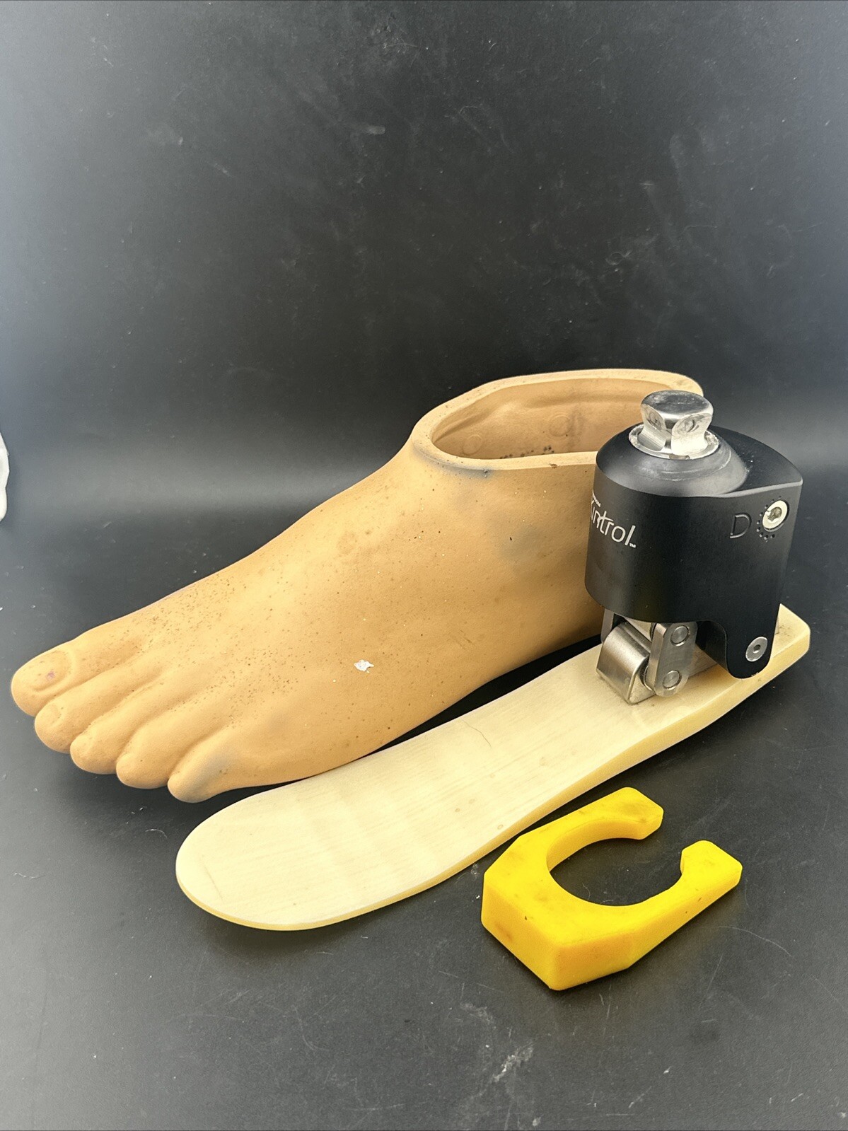 Otto Bock Freedom Kintrol Hydraulic Ankle Prosthetic Foot Sz 25 Category 2 Left