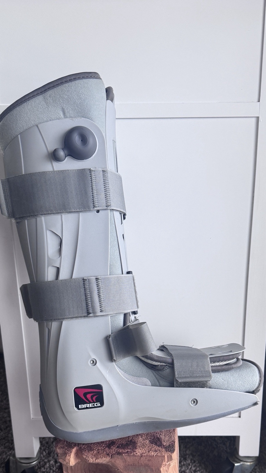 Breg Knee High Square Toe Post-Op Shoes Size Large Foot Brace Boot