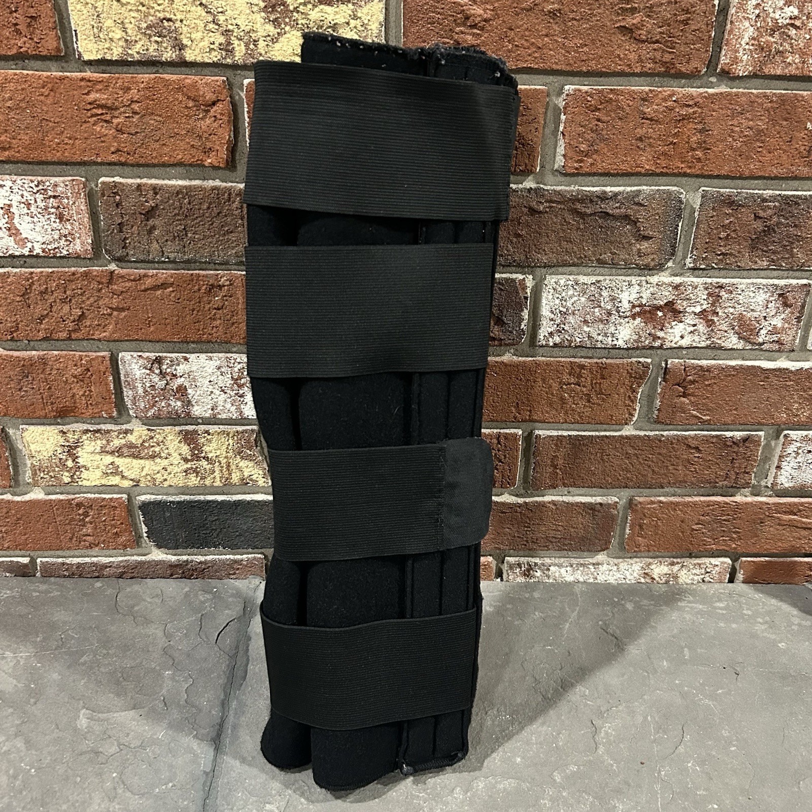 Black Knee Immobilizer Brace