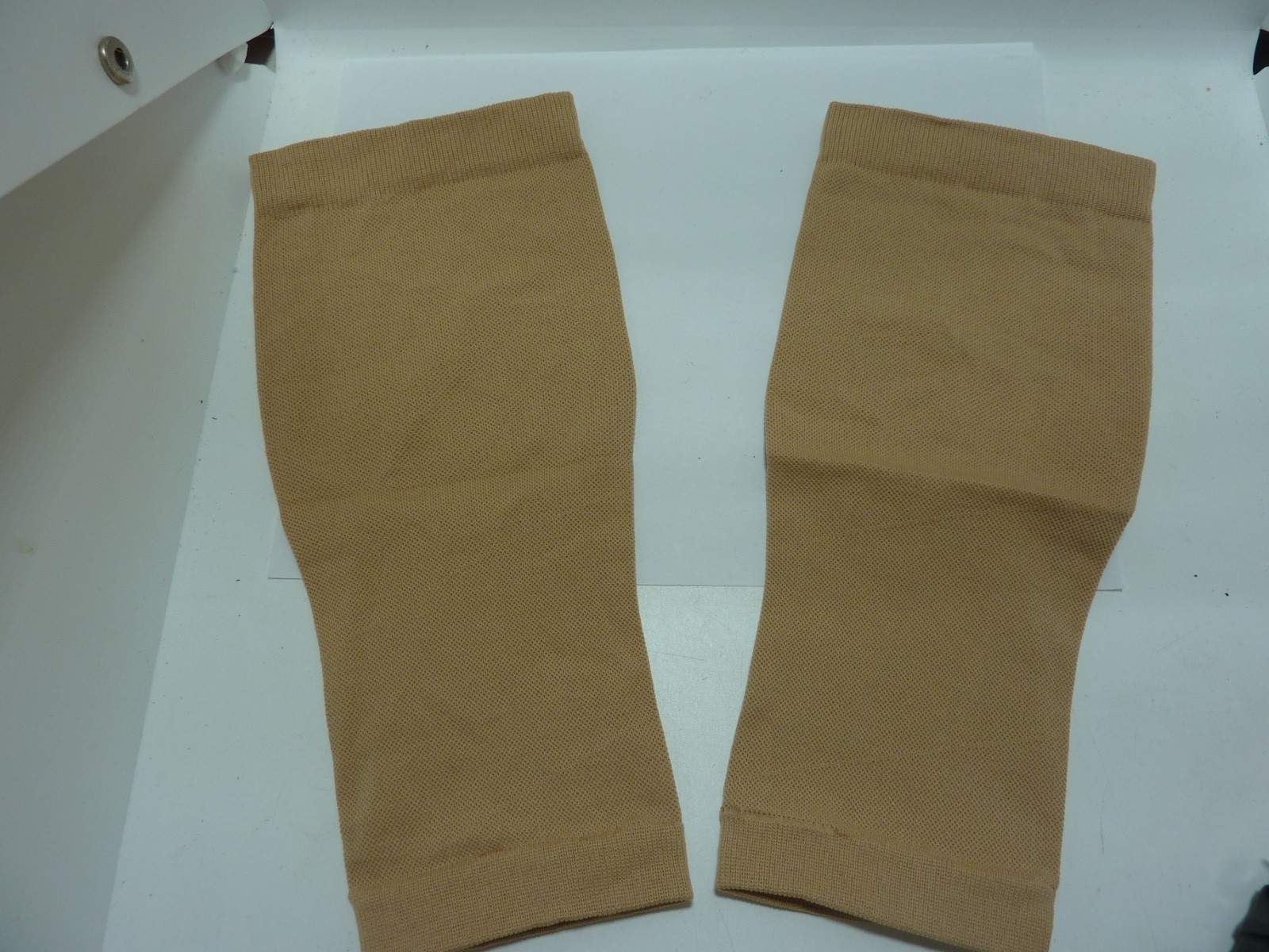1 PAIR Compression Socks Calf Sleeves Leg Support Running Varicose Vein BEIGE