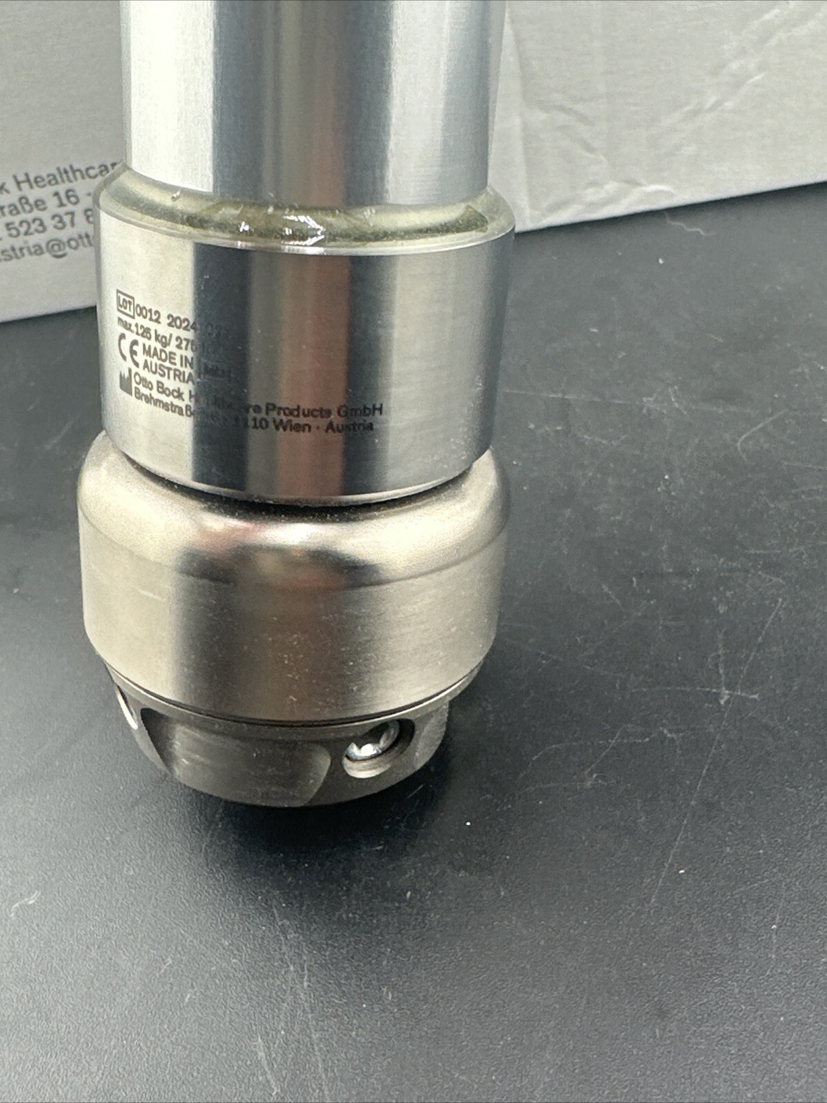 OTTOBOCK Otto Bock 2R67 Tube Adapter With Torsion Unit. Prosthetic Pylon