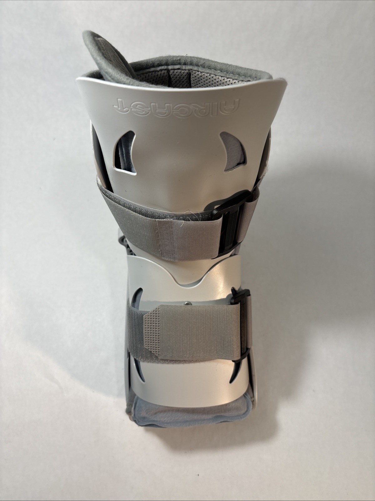Aircast SP Walker Medium 01A-M Short Pneumatic Ankle Brace Gray