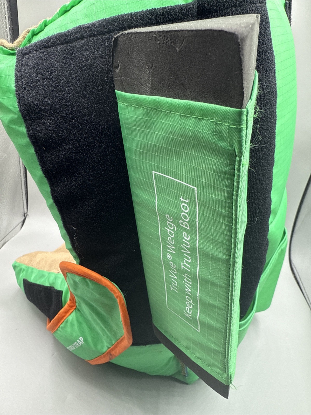 EHOB TruVue Heel Protector Boot Standard Size Green With Wedge!