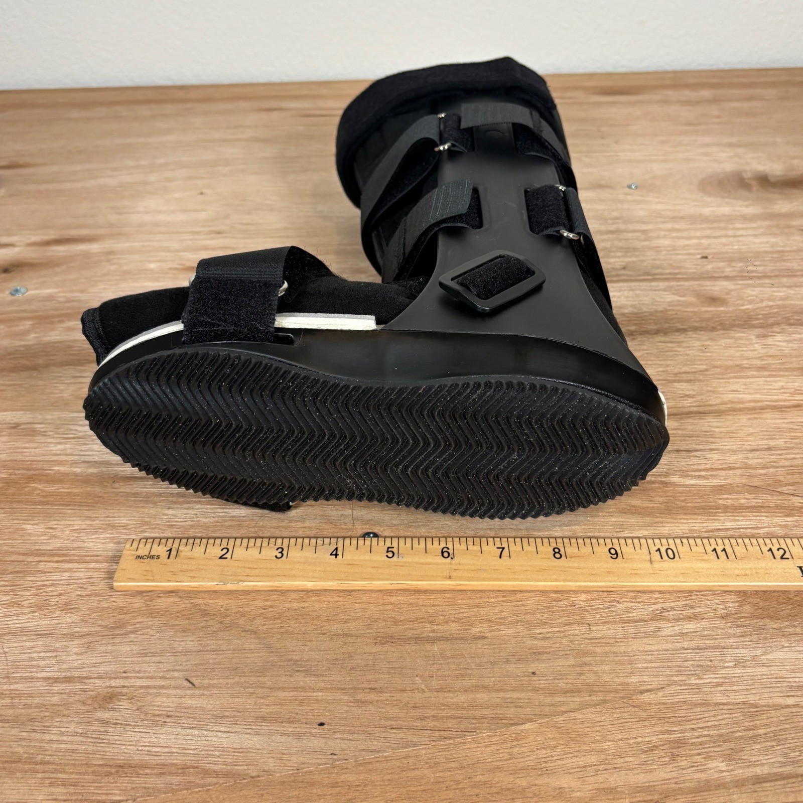 DeRoyal Short Leg Walker Samson Boot Black Small SL8001-03 Medical Orthopedic