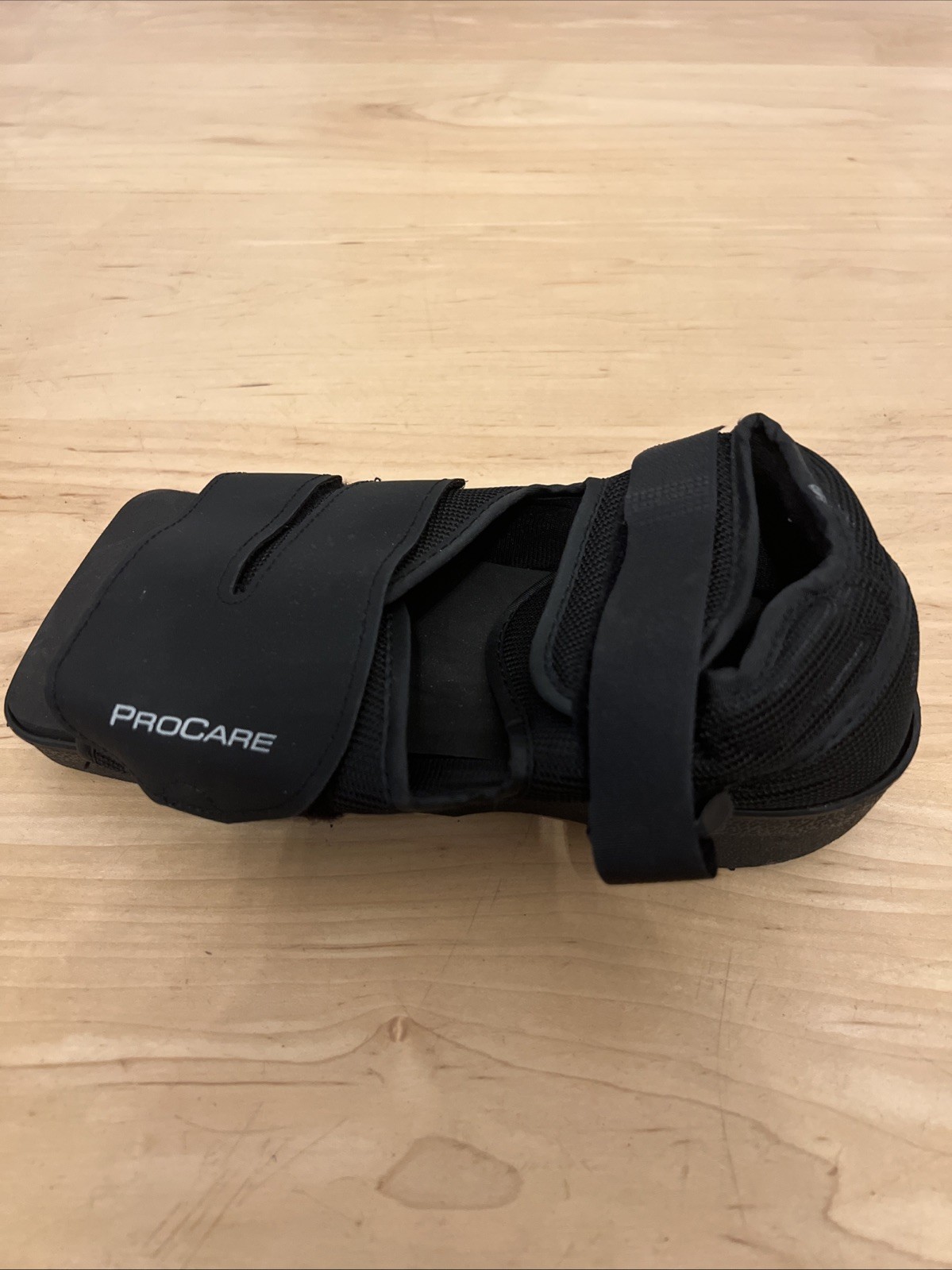 ProCare Squared Toe Post-Op Shoe Size: Small ( Wear on the left or right )
