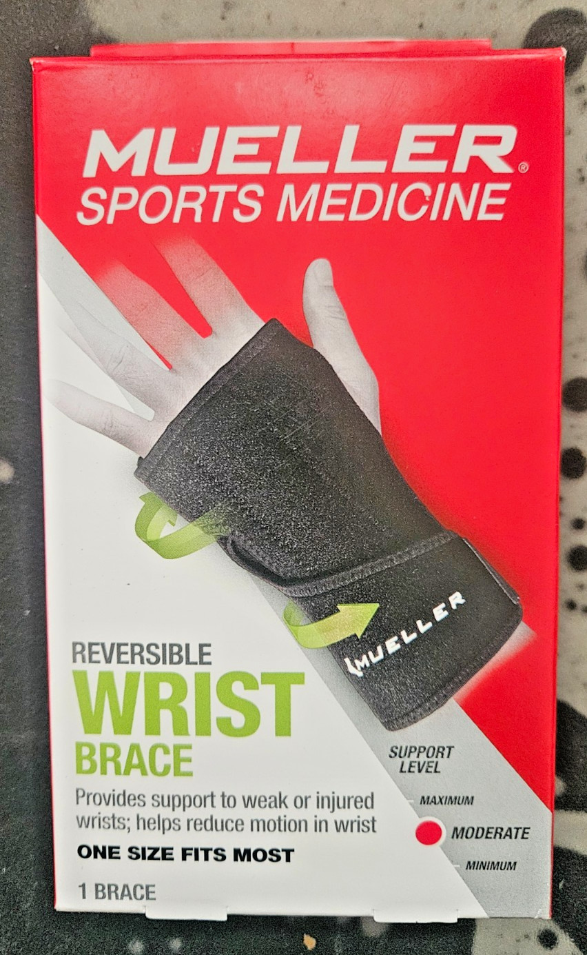 Mueller Sports Medicine Reversible Splint Wrist Brace One Size