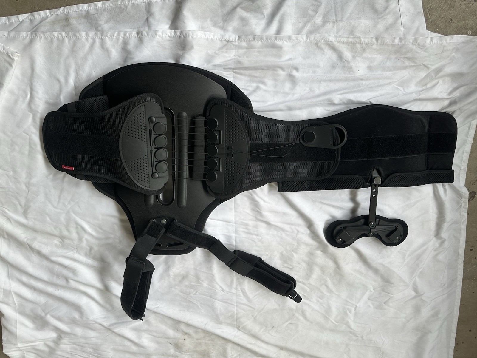Ottobock TLSO 50R152-M Spinal Back Brace Adjustable Thoracic Lumbar Orthosis EUC