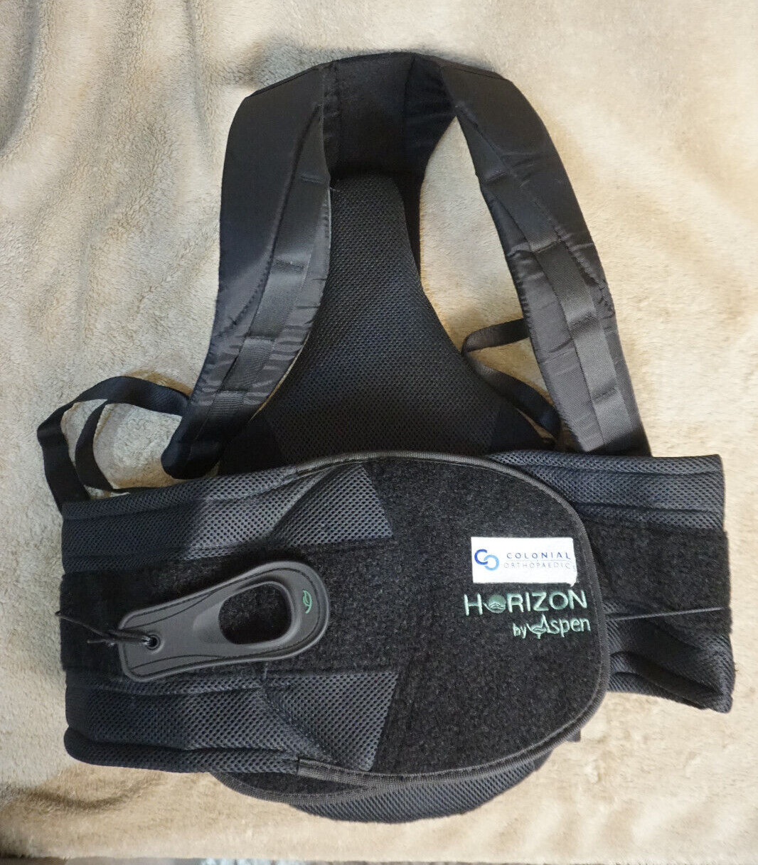 Aspen Horizon 456 TLSO One Size Adjustable Black Back Brace