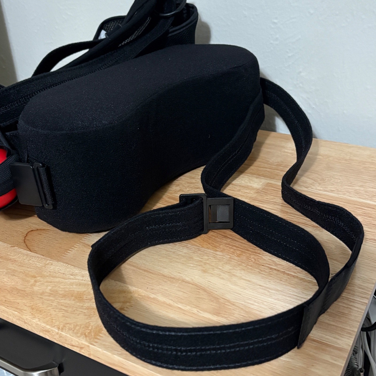 DonJoy Arm Sling UltraSling III for Right Arm Excellent Condition